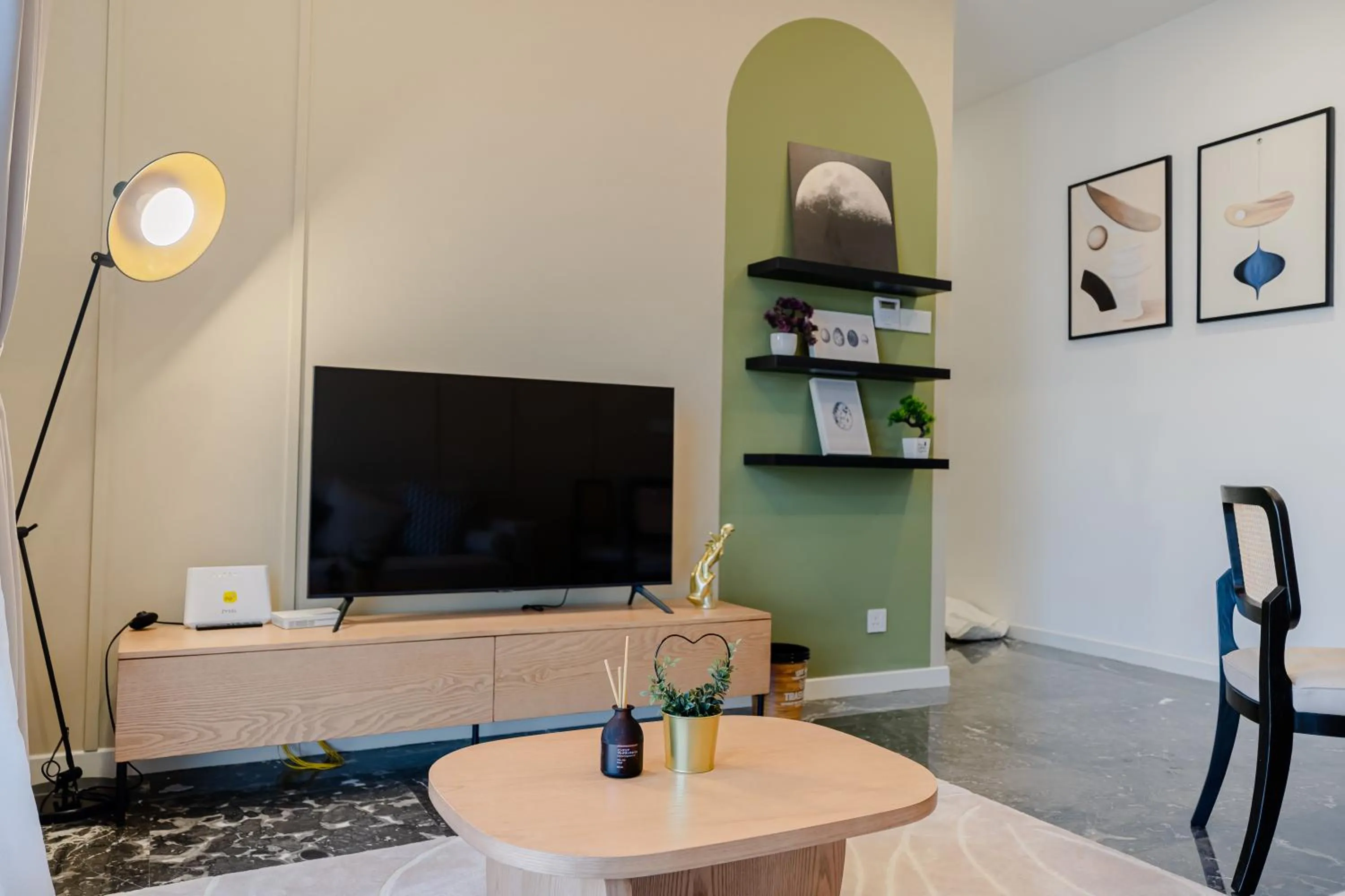 Communal lounge/ TV room in Royce KLCC Kuala Lumpur City Centre by Dormeo Destinations