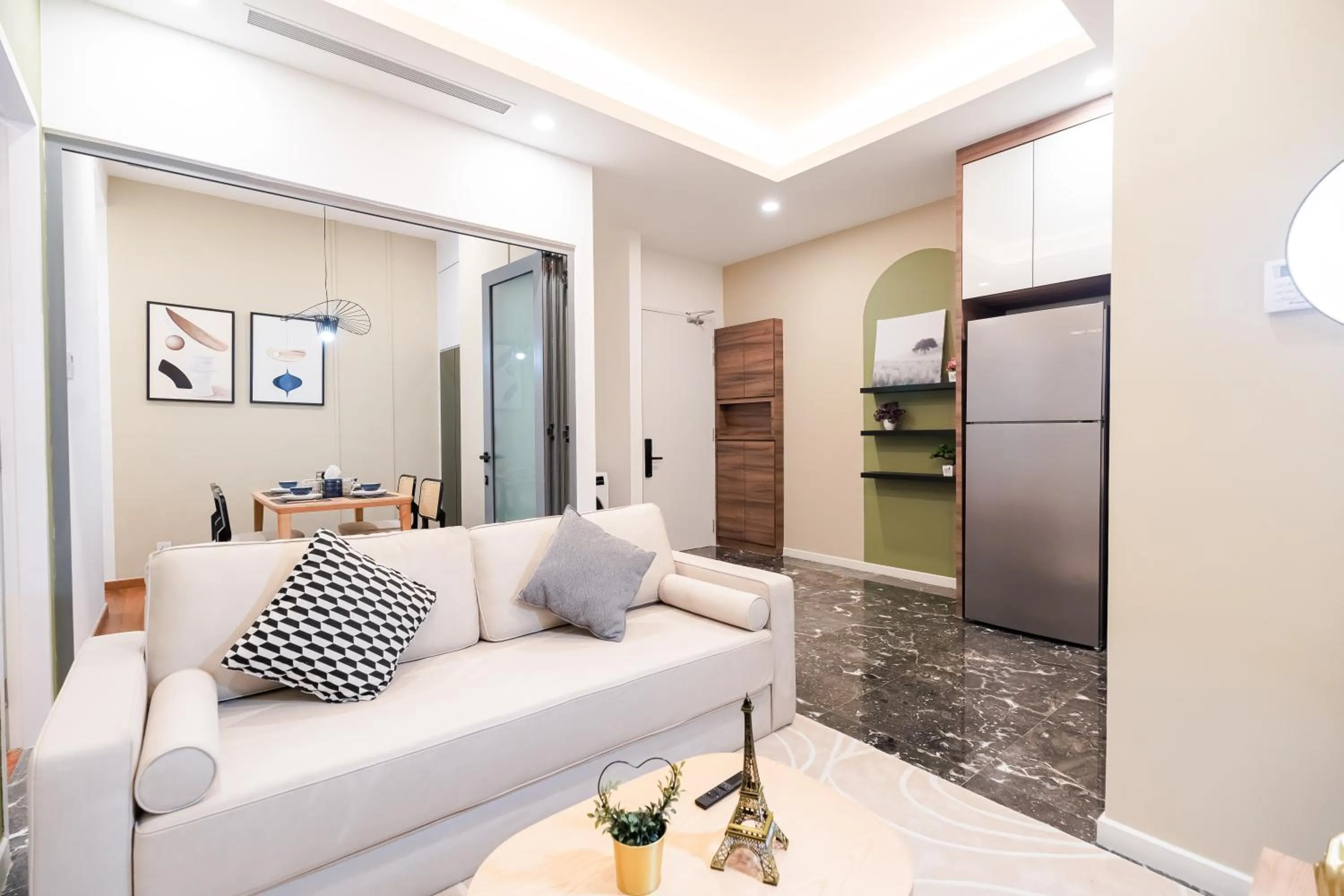 Kitchen or kitchenette in Royce KLCC Kuala Lumpur City Centre by Dormeo Destinations