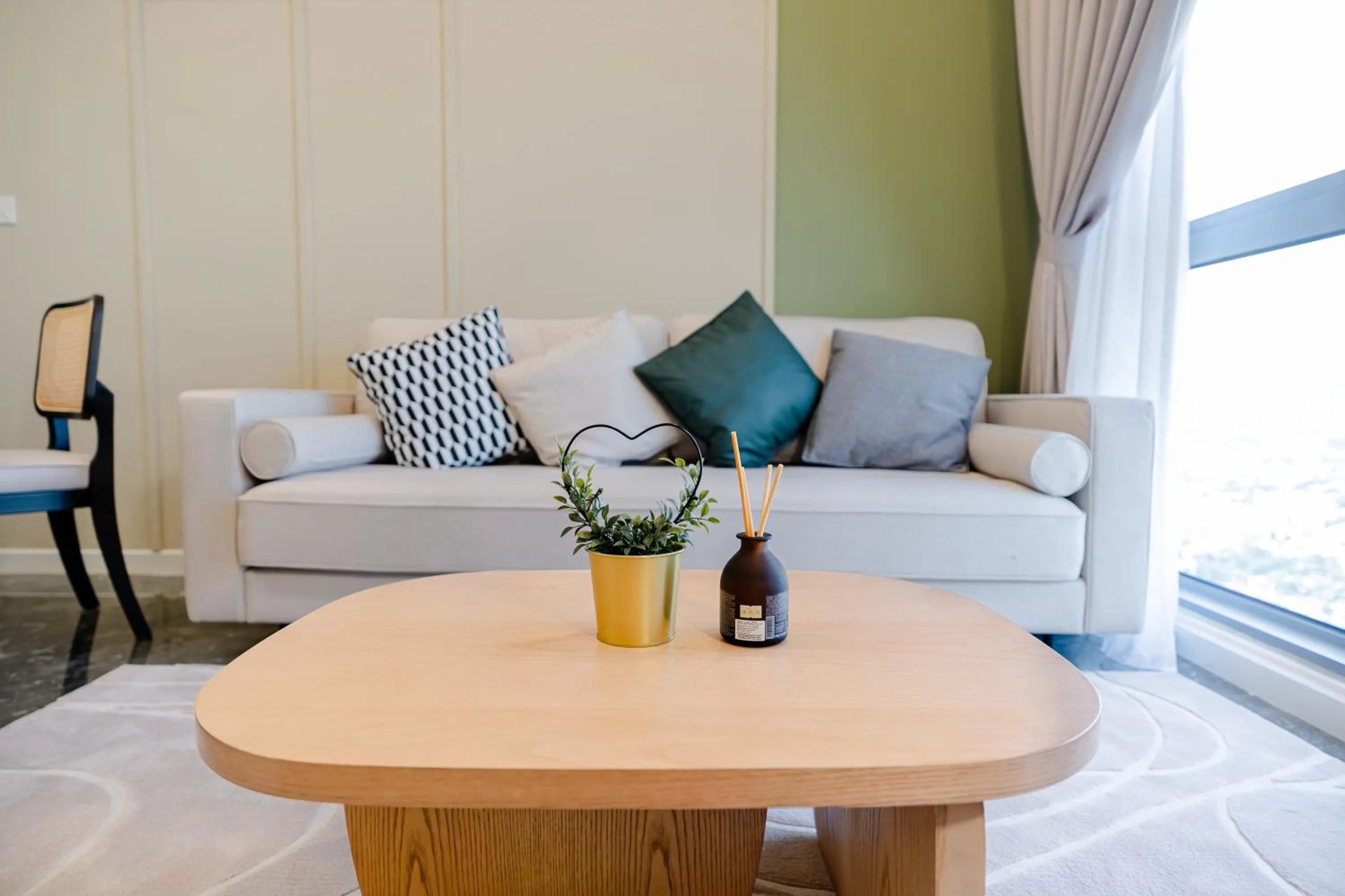 Living room in Royce KLCC Kuala Lumpur City Centre by Dormeo Destinations