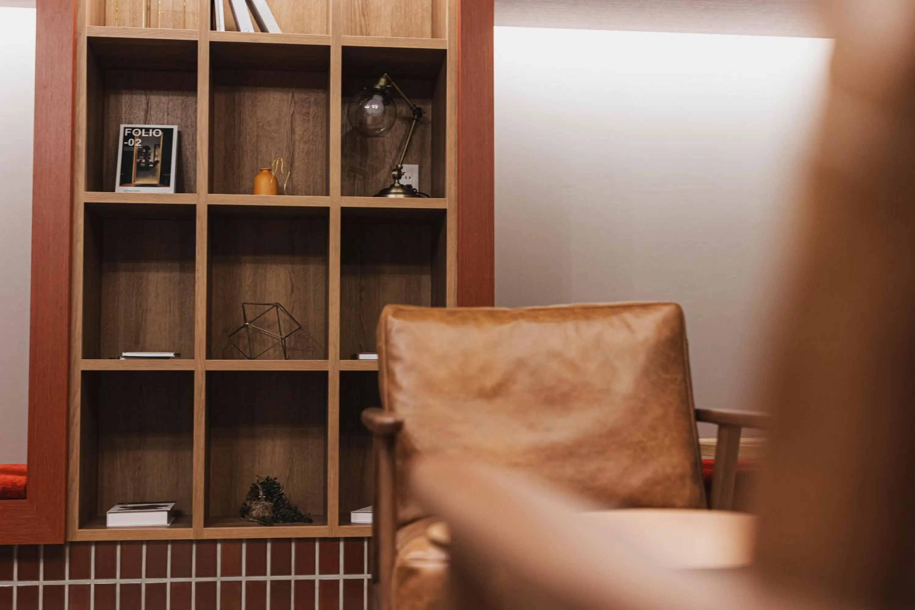 Communal lounge/ TV room in GEMS YUFUIN Hotel and Spa Cafe Bar