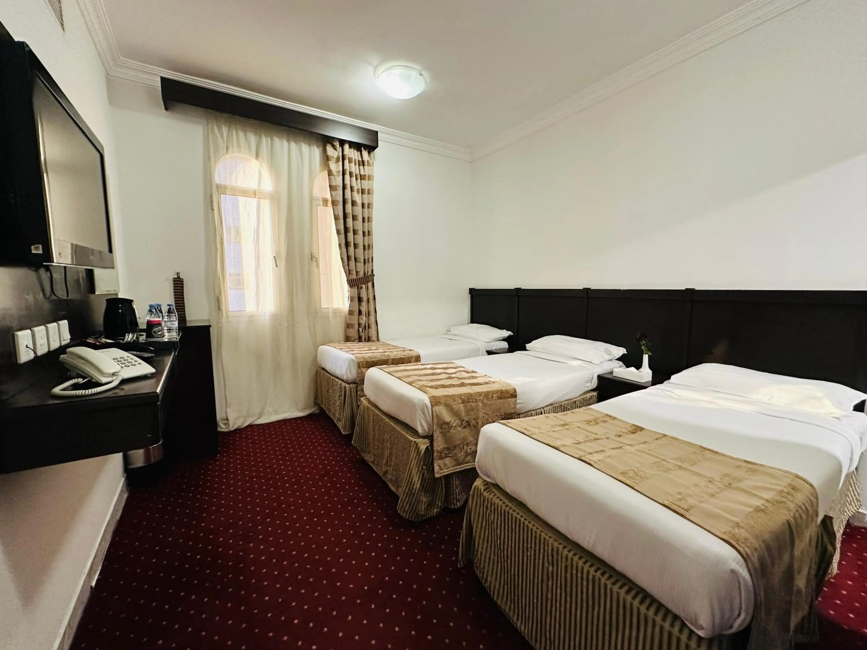 Bed in Miaad Al Majd Hotel