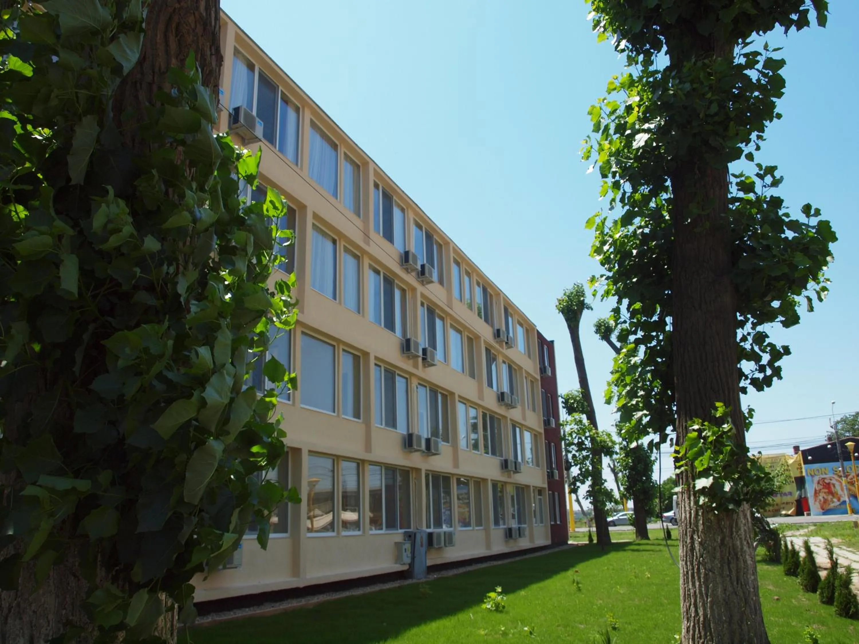 Property building in Hotel Marie