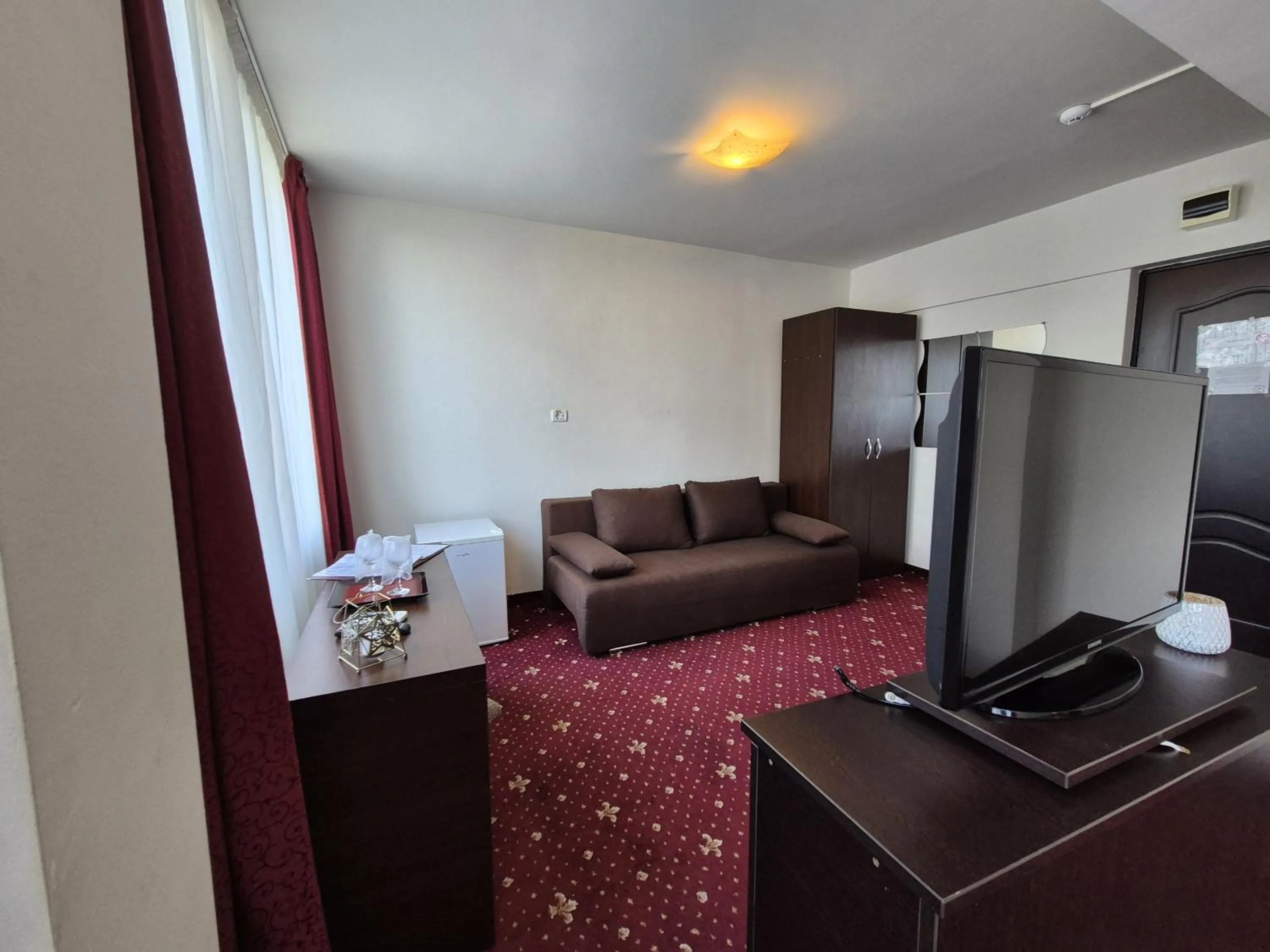 TV and multimedia in Hotel Marie