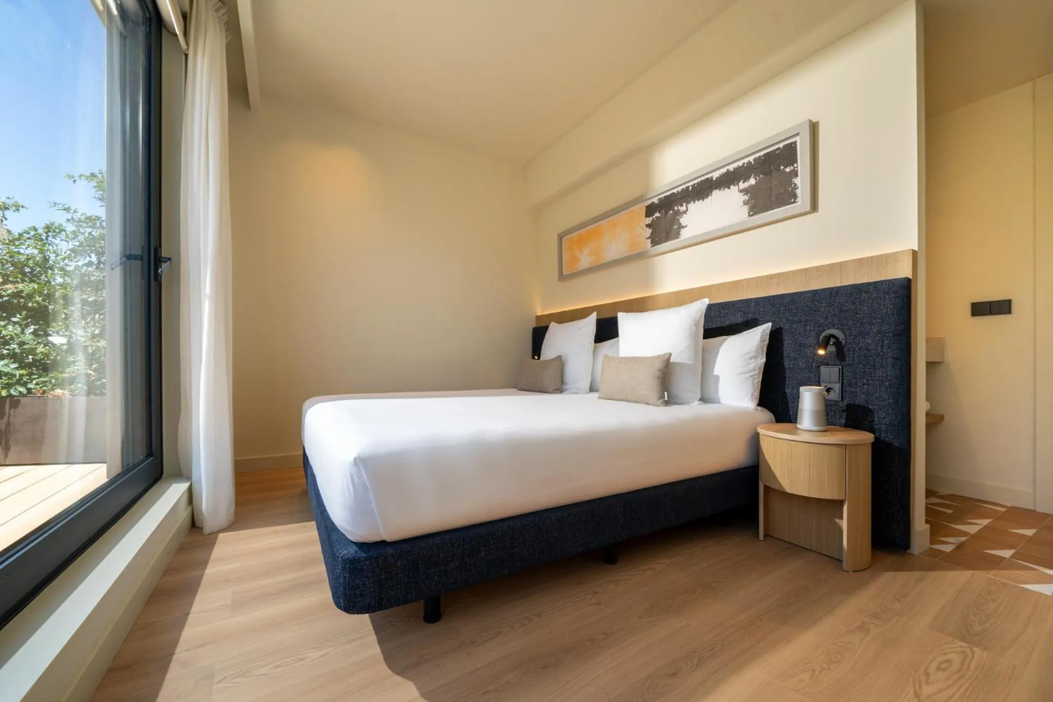 Bed in Ocean Drive Sevilla