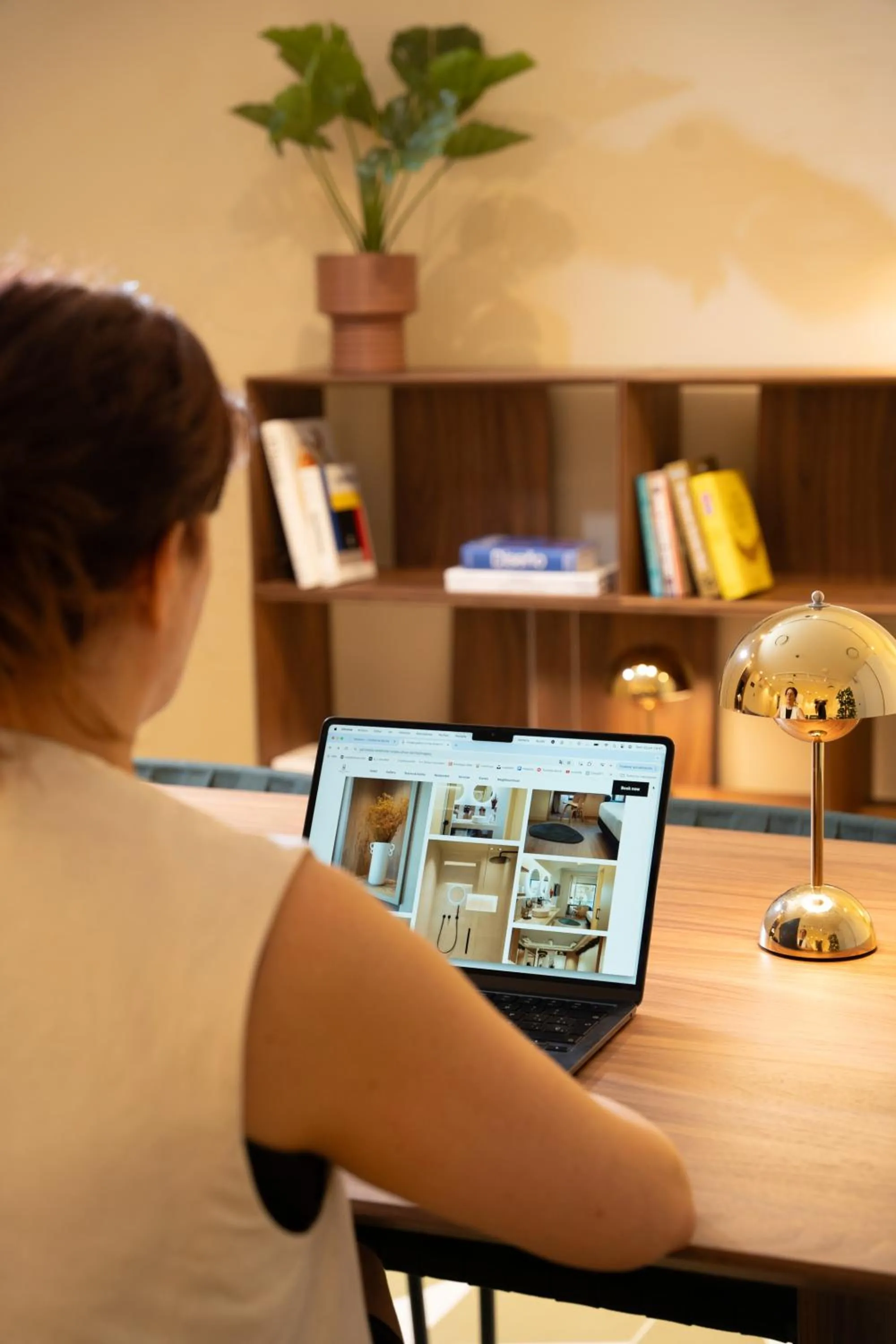 Library in Ocean Drive Sevilla