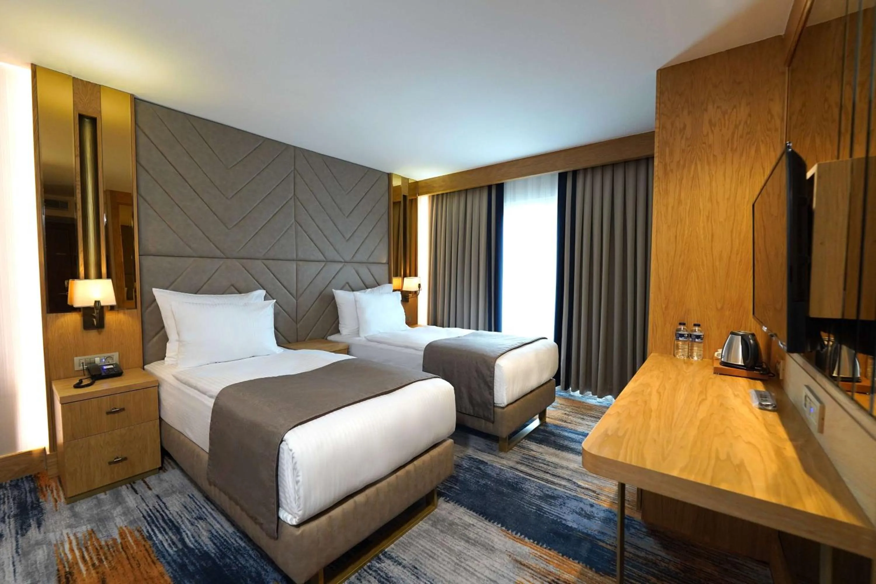 Bed in Days Inn by Wyndham Istanbul Bomonti