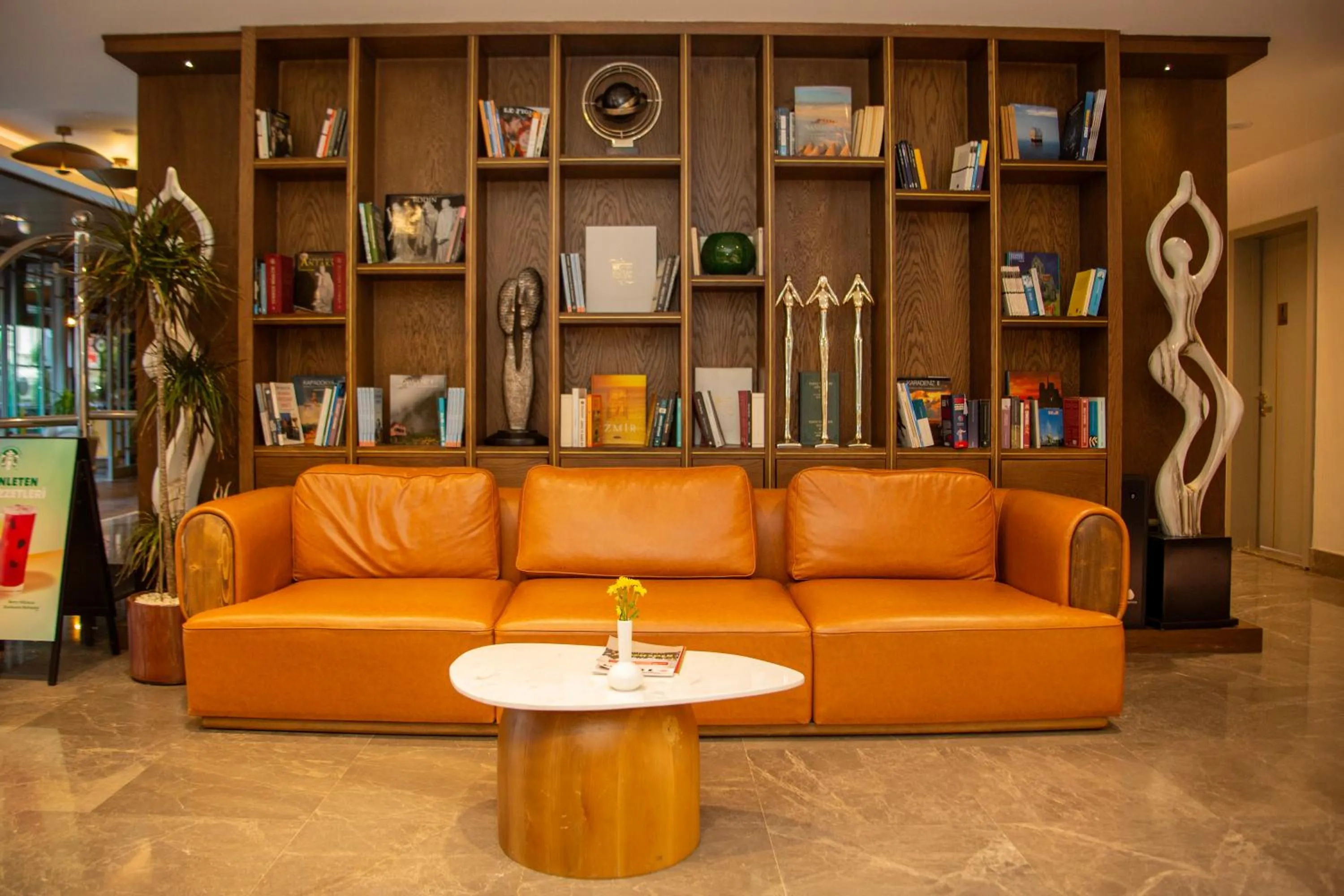 Lobby or reception in Days Inn by Wyndham Istanbul Bomonti