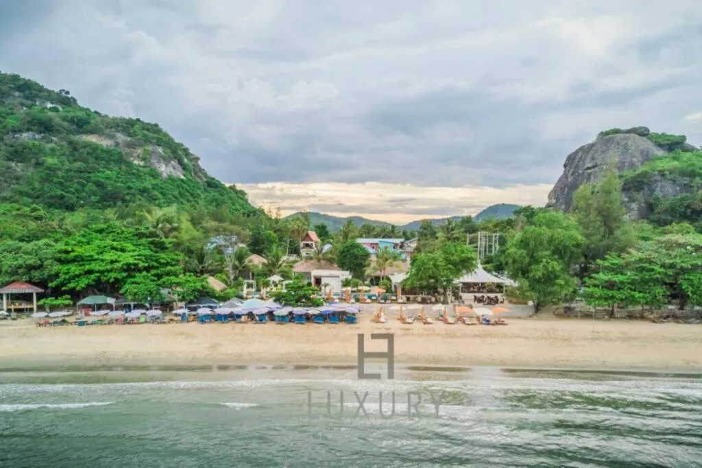 Unique Pool Villa with 5 Bedrooms and Sea View PM-C1