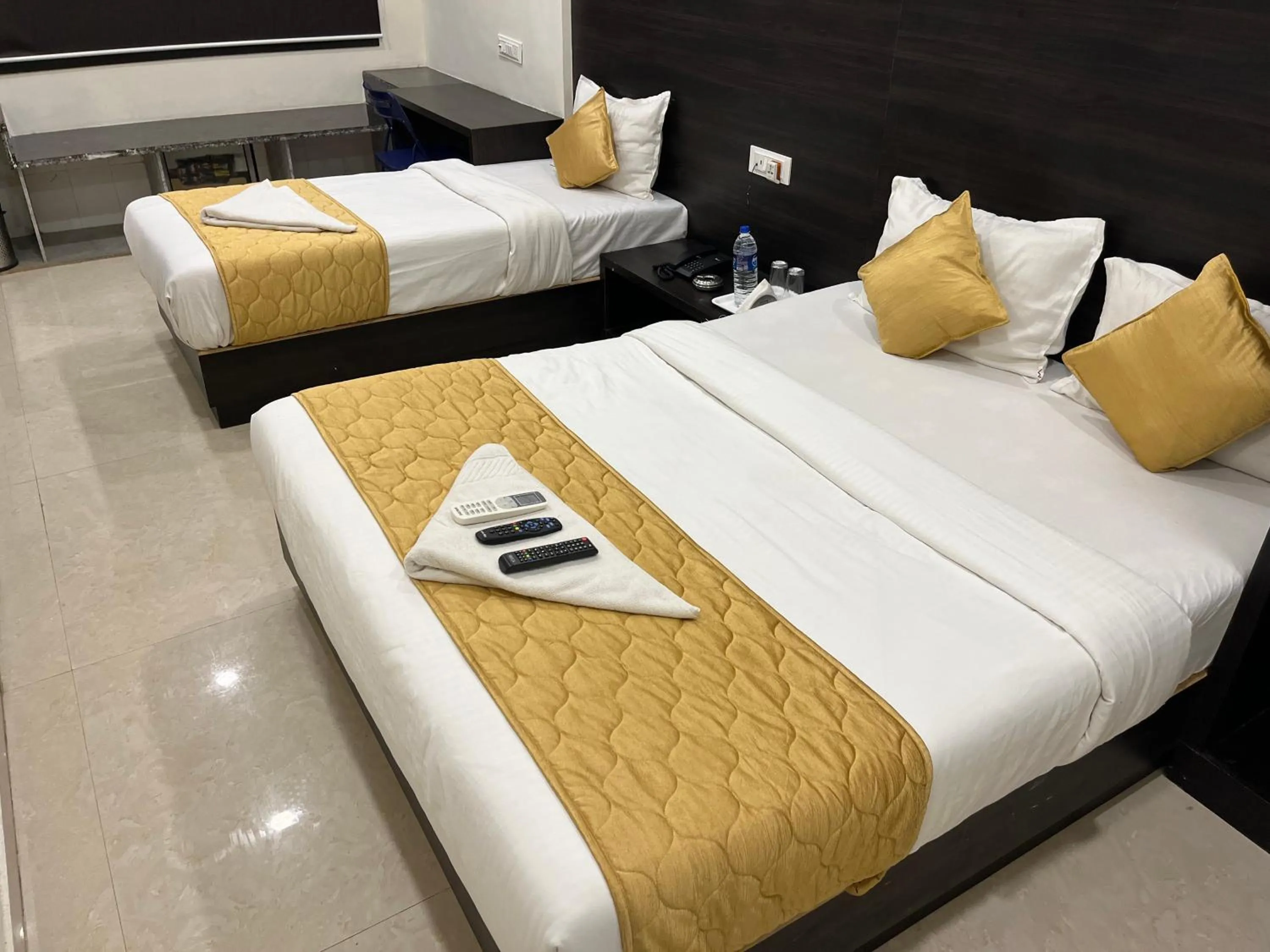 Wind Flower Regency - Near Kokilaben Hospital