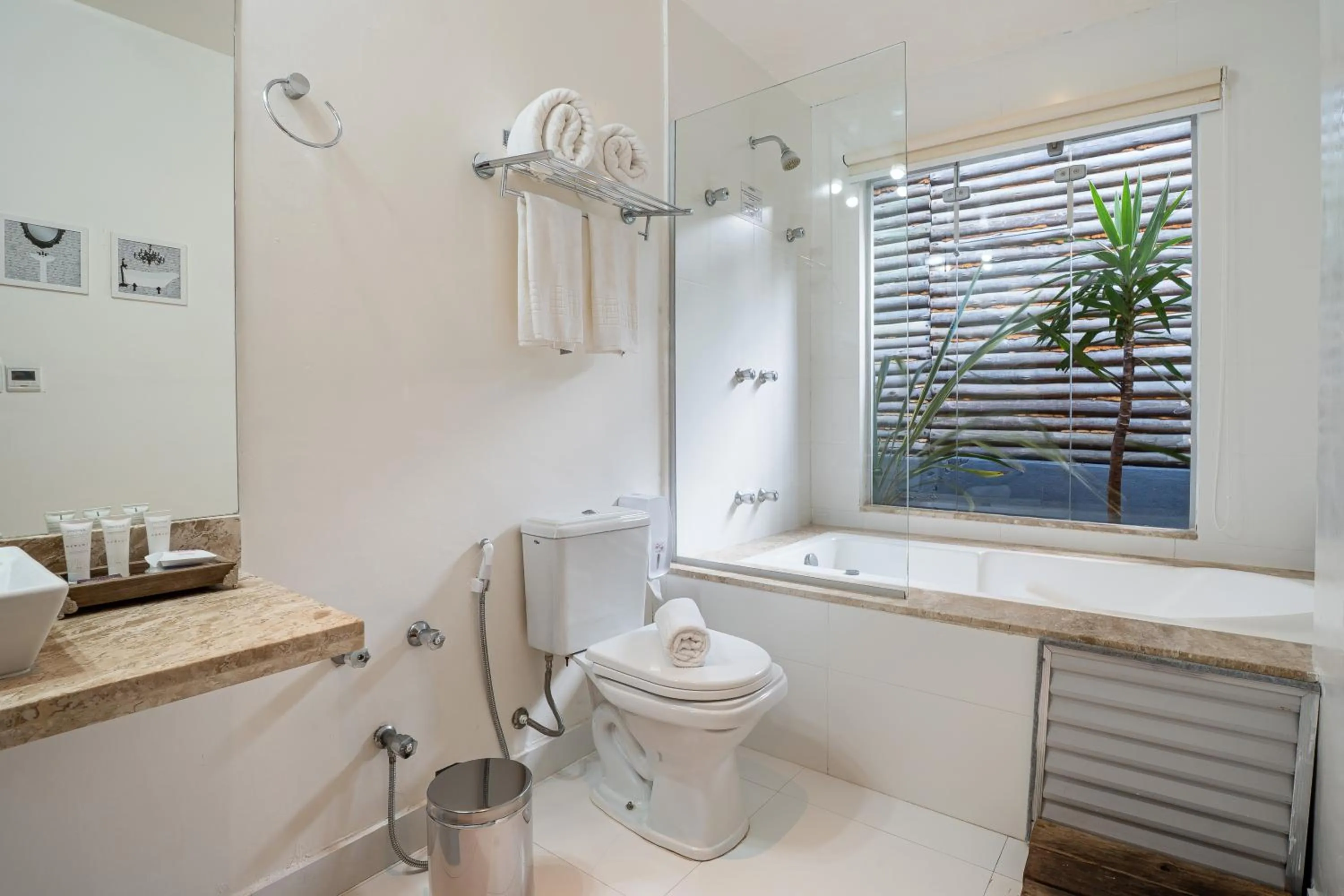 Bathroom in Pousada Apple House Campos do Jordao