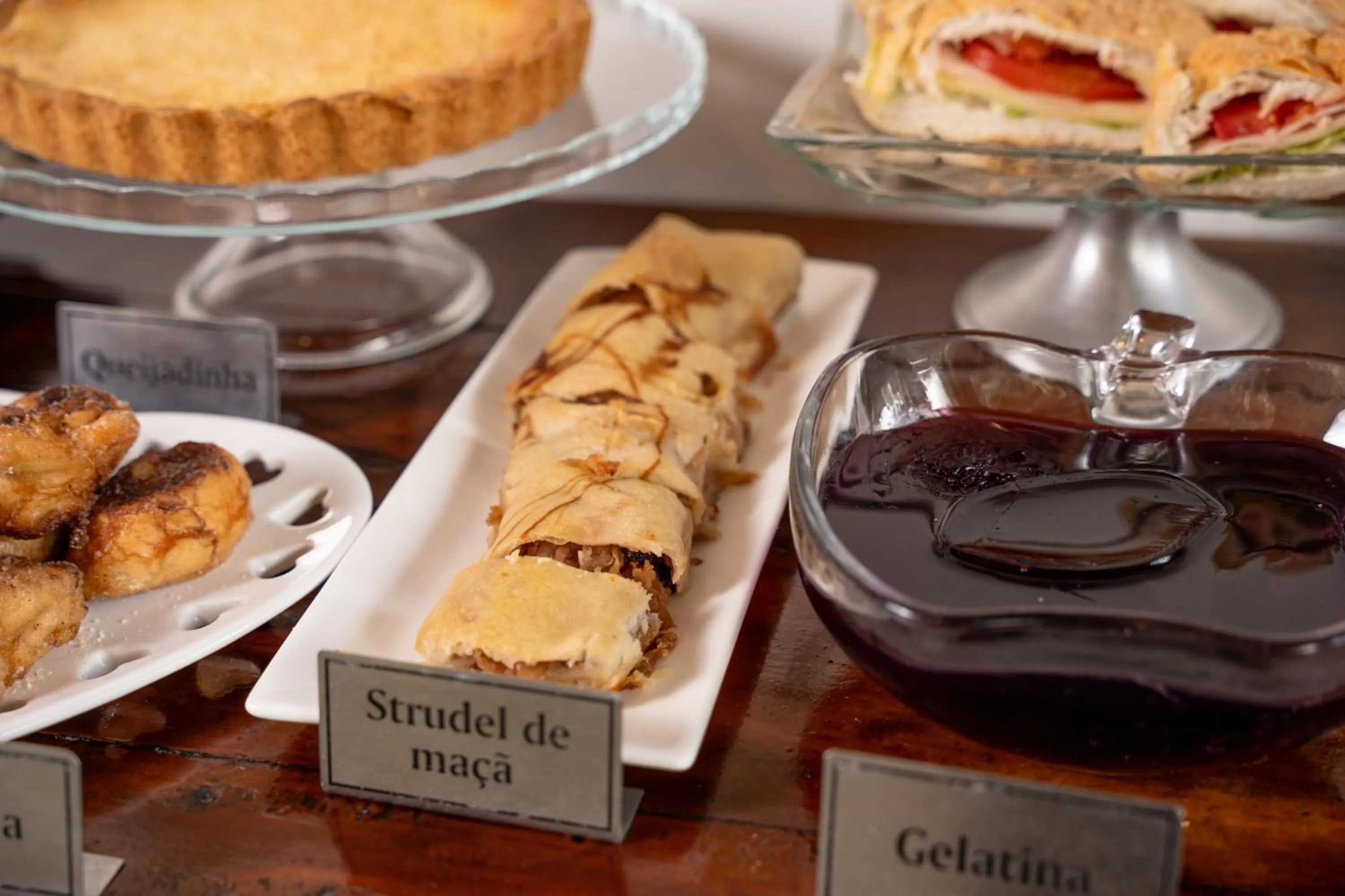 Breakfast in Pousada Apple House Campos do Jordao