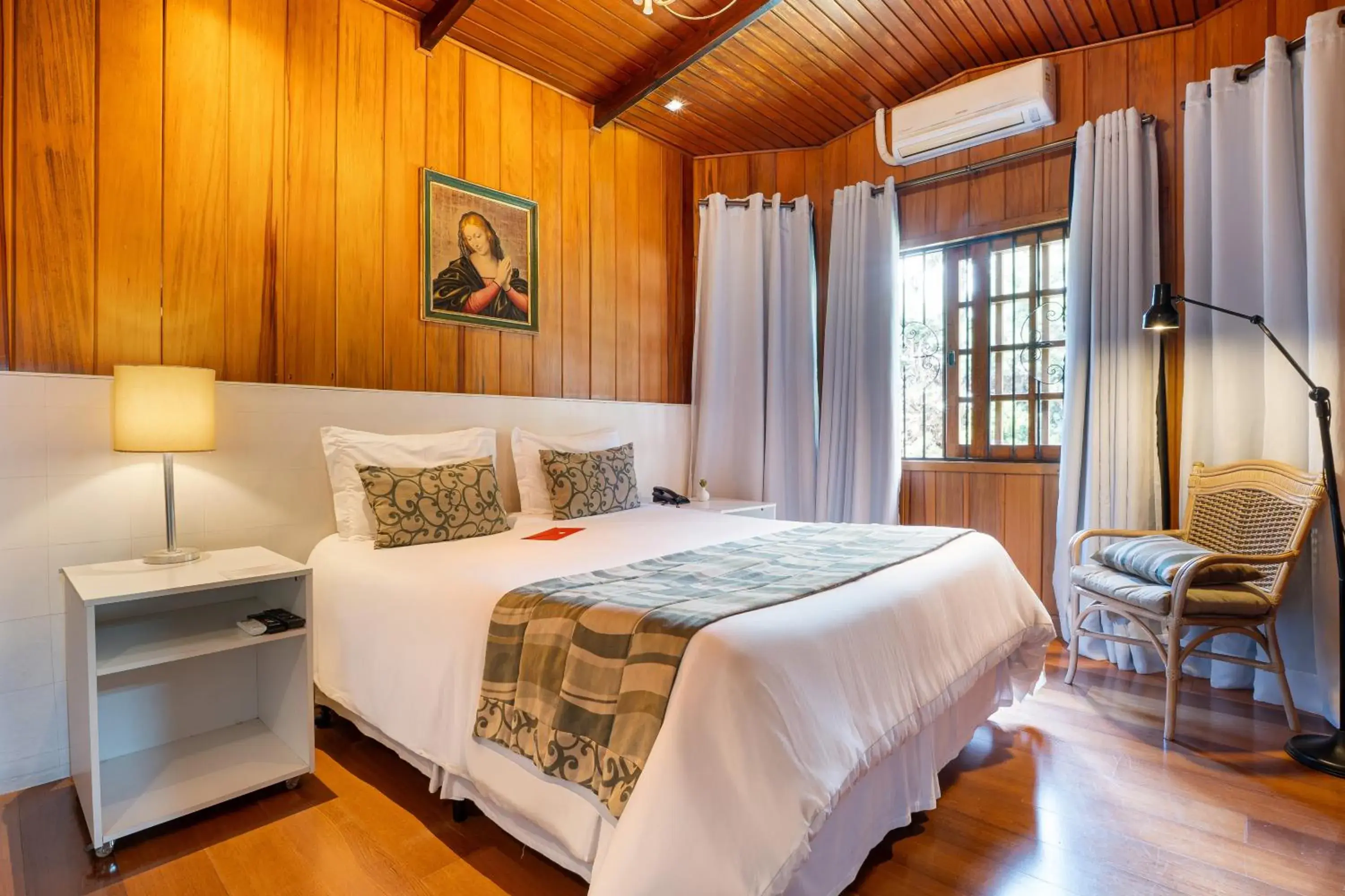 Classic Suite in Pousada Apple House Campos do Jordao Classic Suite in Pousada Apple House Campos do Jordao