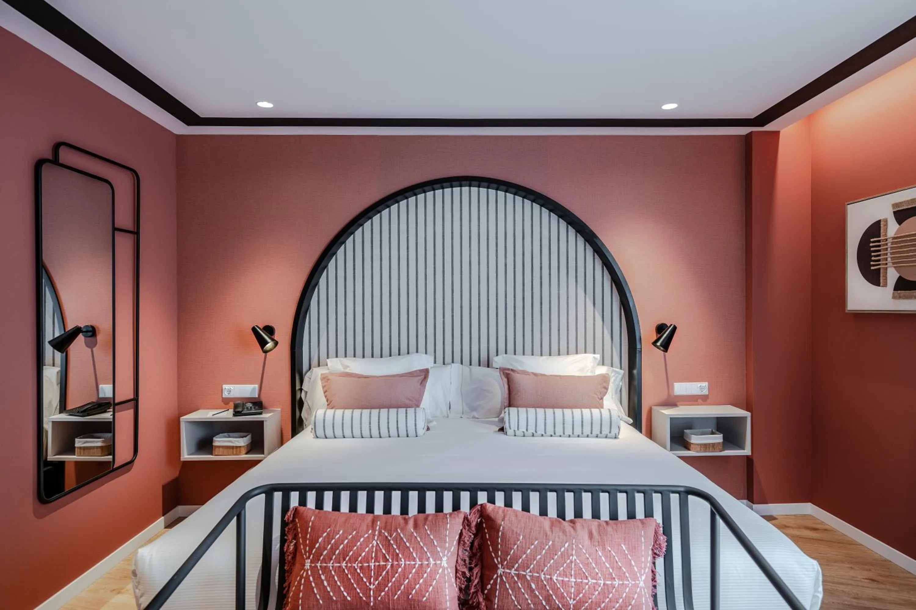 Decorative detail, Bed in Vincci Bonjardim