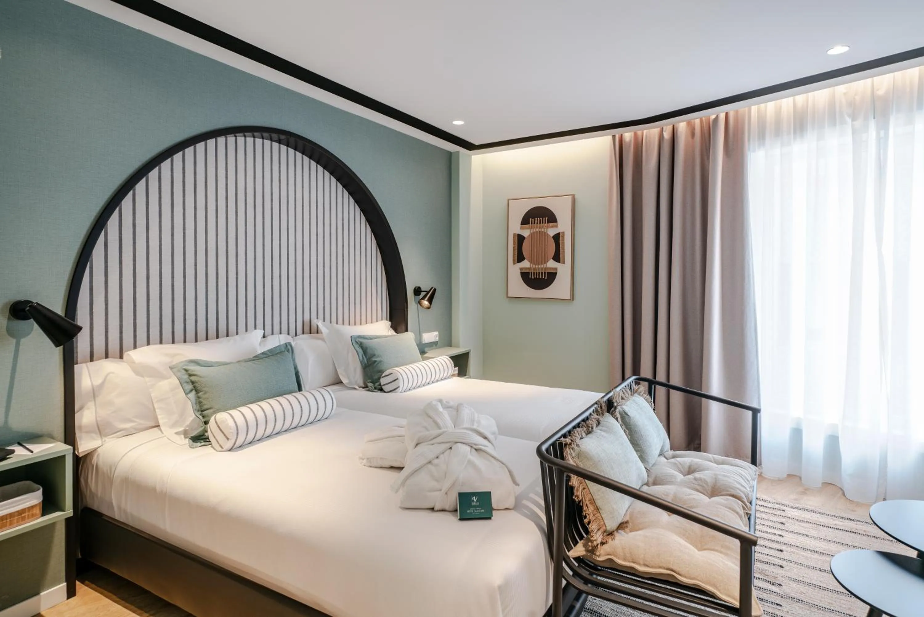 Bed in Vincci Bonjardim