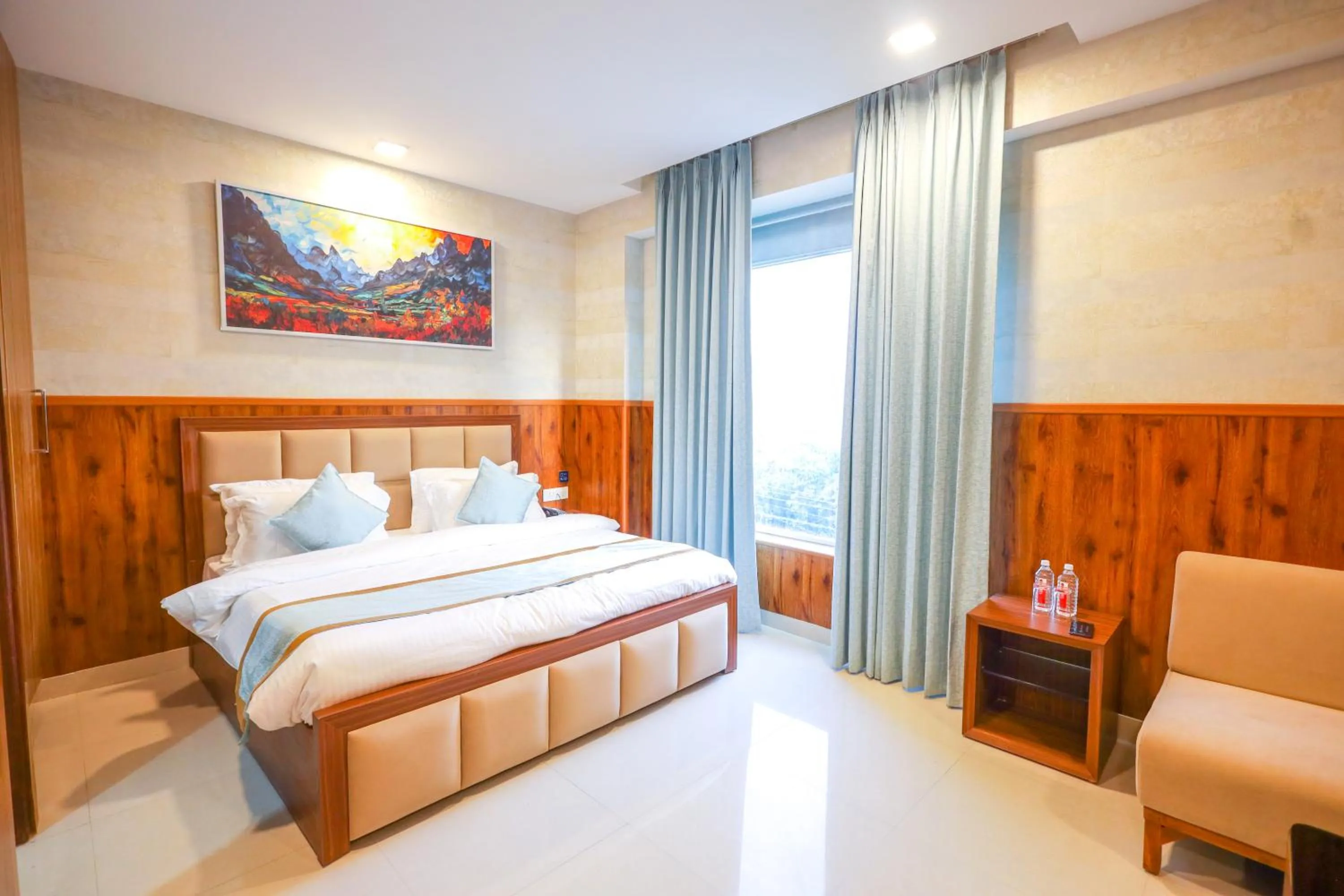 Bedroom, Bed in Clay Inn Hotel, Sohna Road, Sector 49, Gurugram