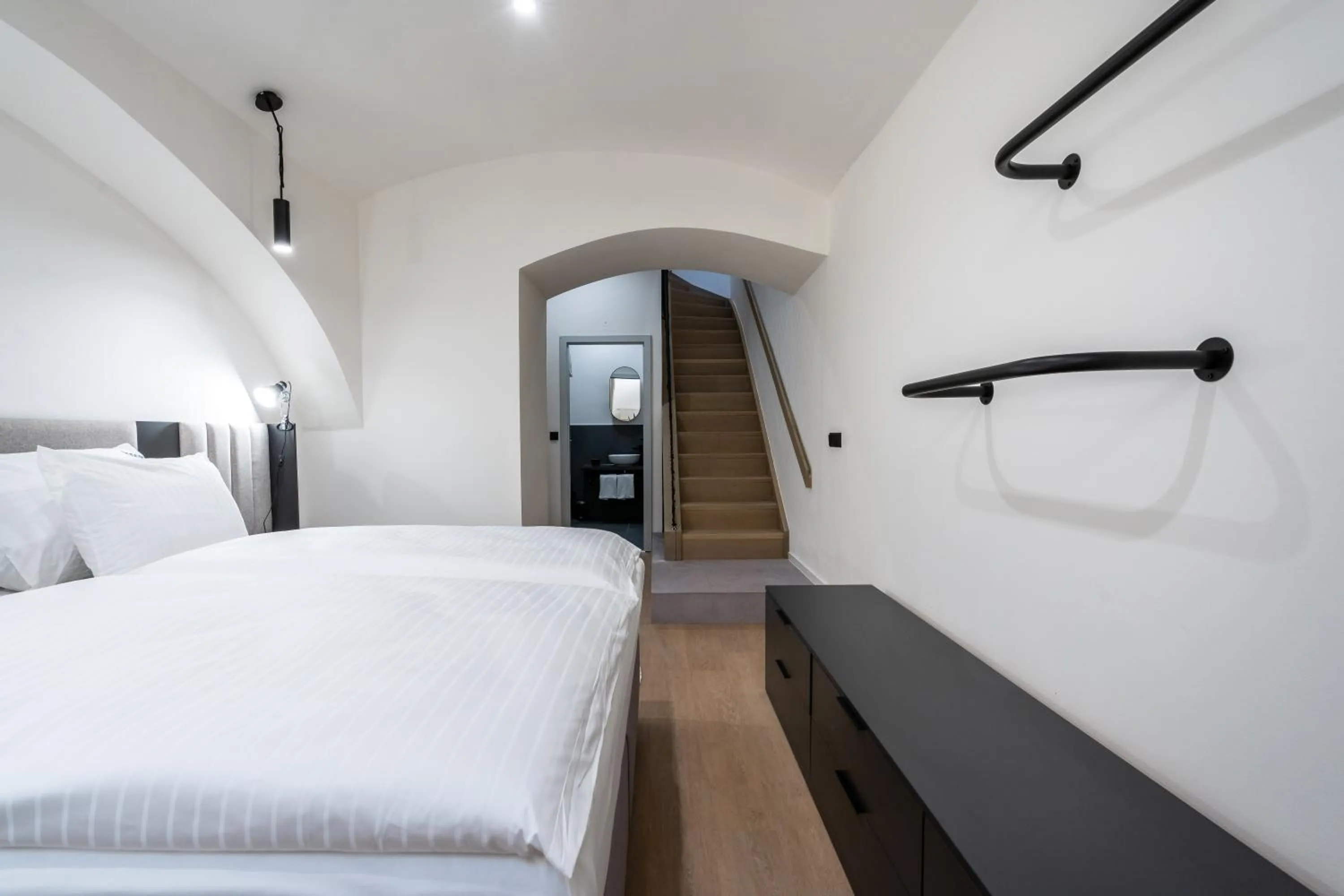 Bed in HONEST Karlin