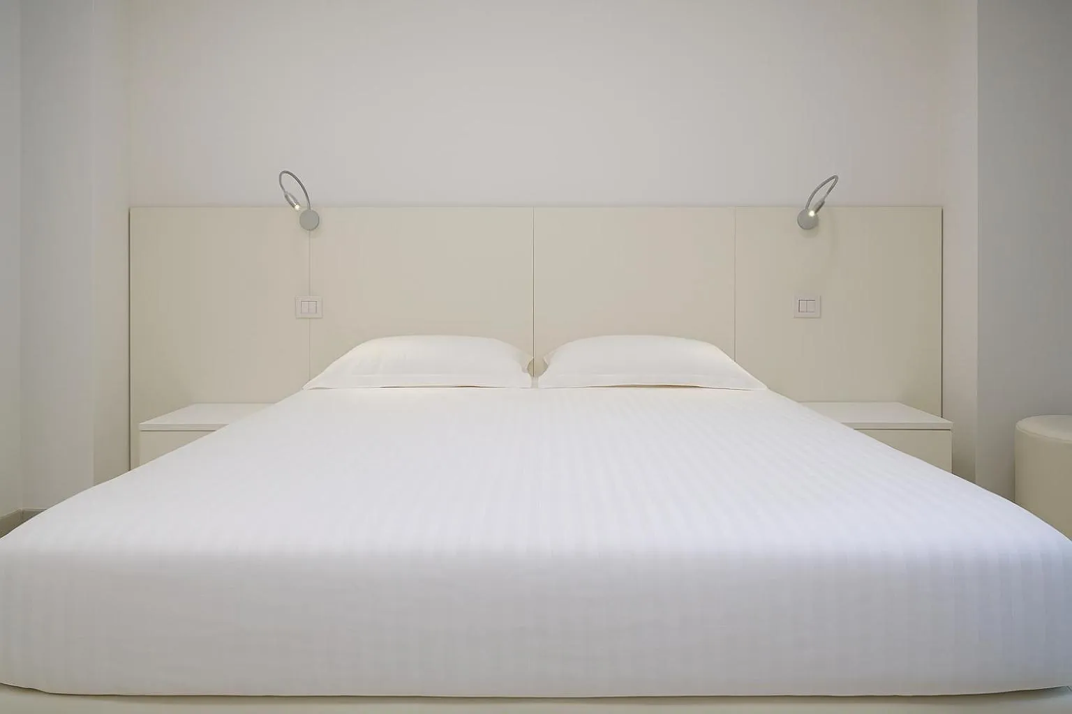 Bed in Marina di Petrolo Apartments