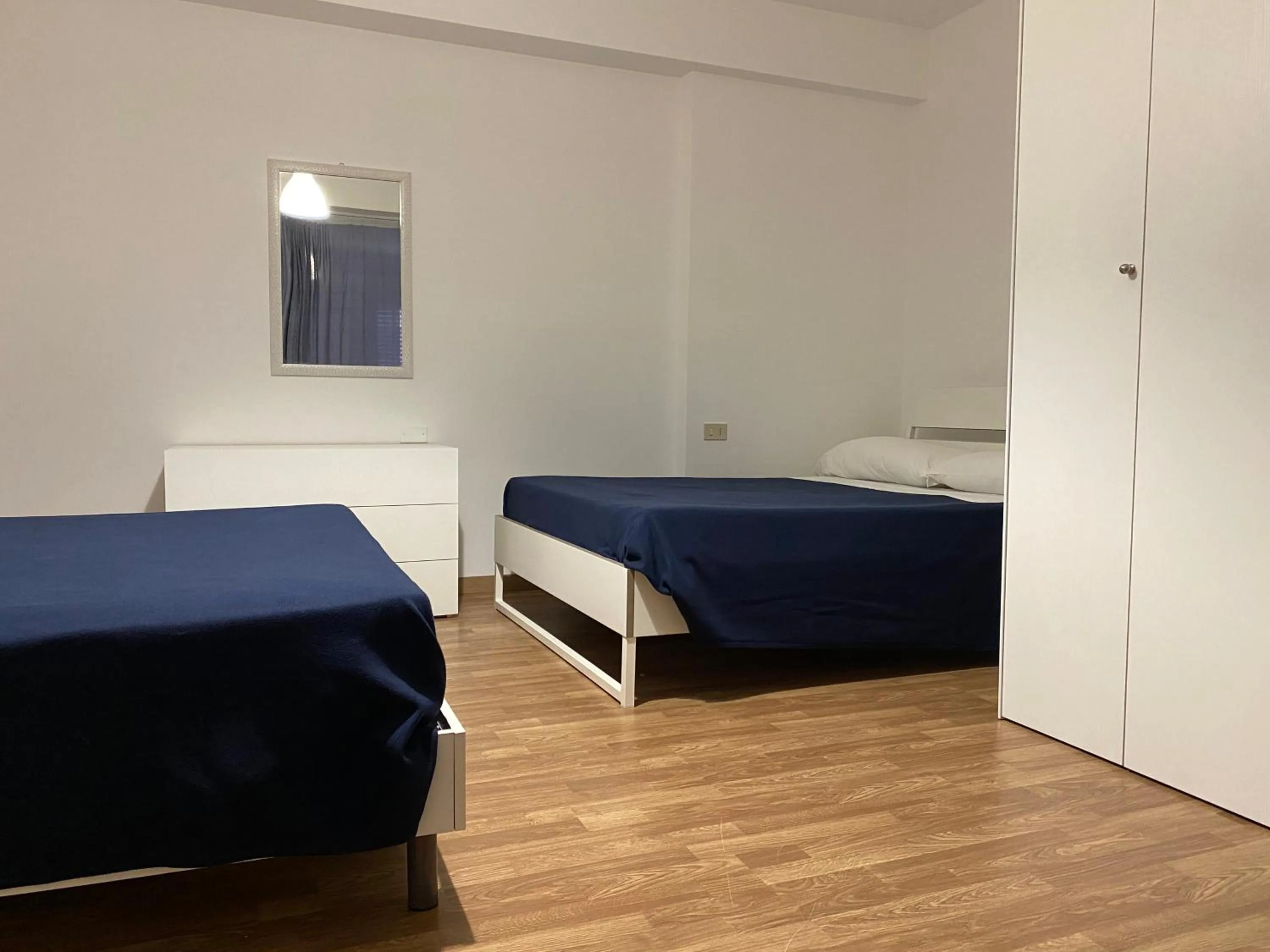 Bed in Marina di Petrolo Apartments