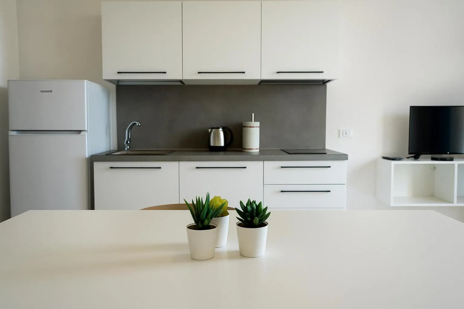 Coffee/tea facilities in Marina di Petrolo Apartments