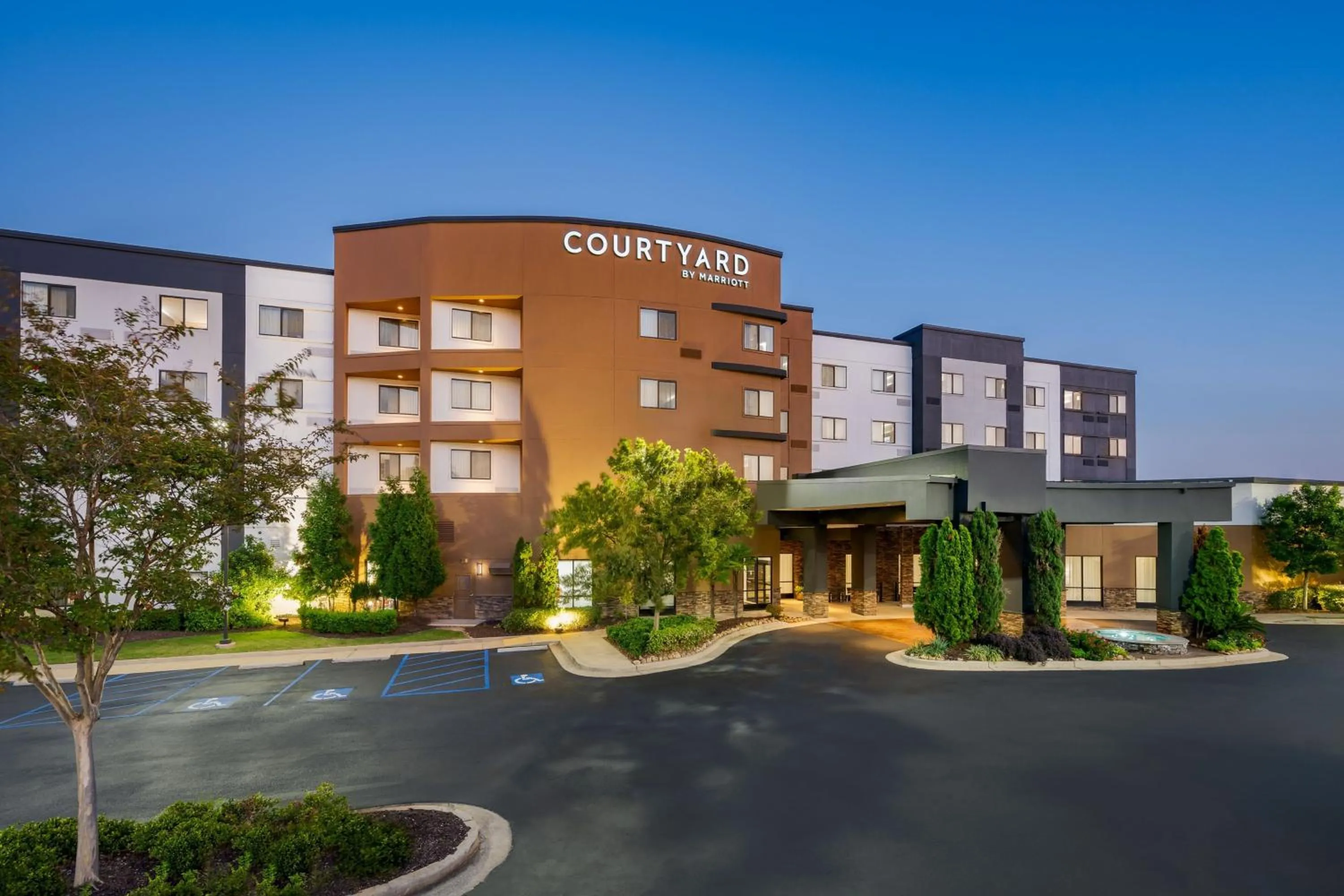 Property building in Courtyard by Marriott Columbus Phenix City