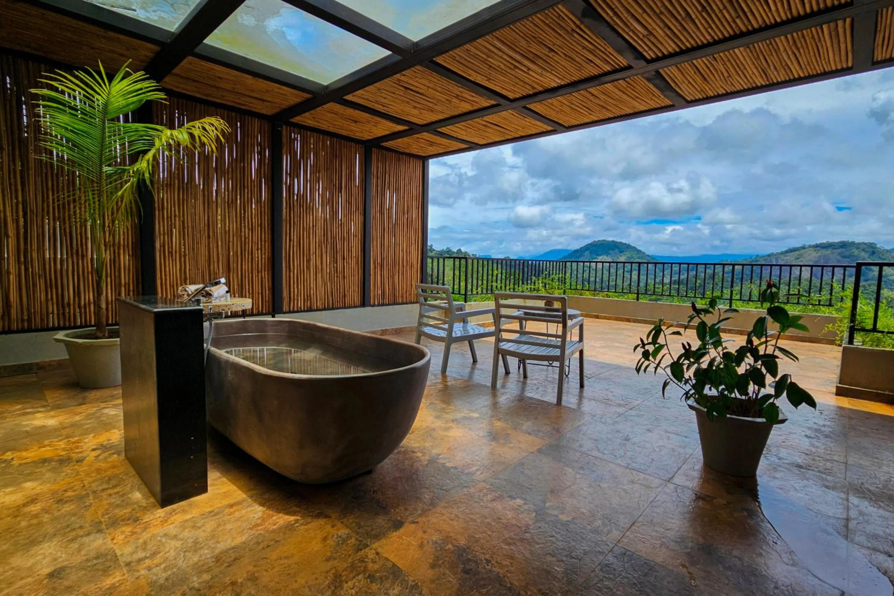 Balcony/Terrace in Maram Resort Mamalakandam