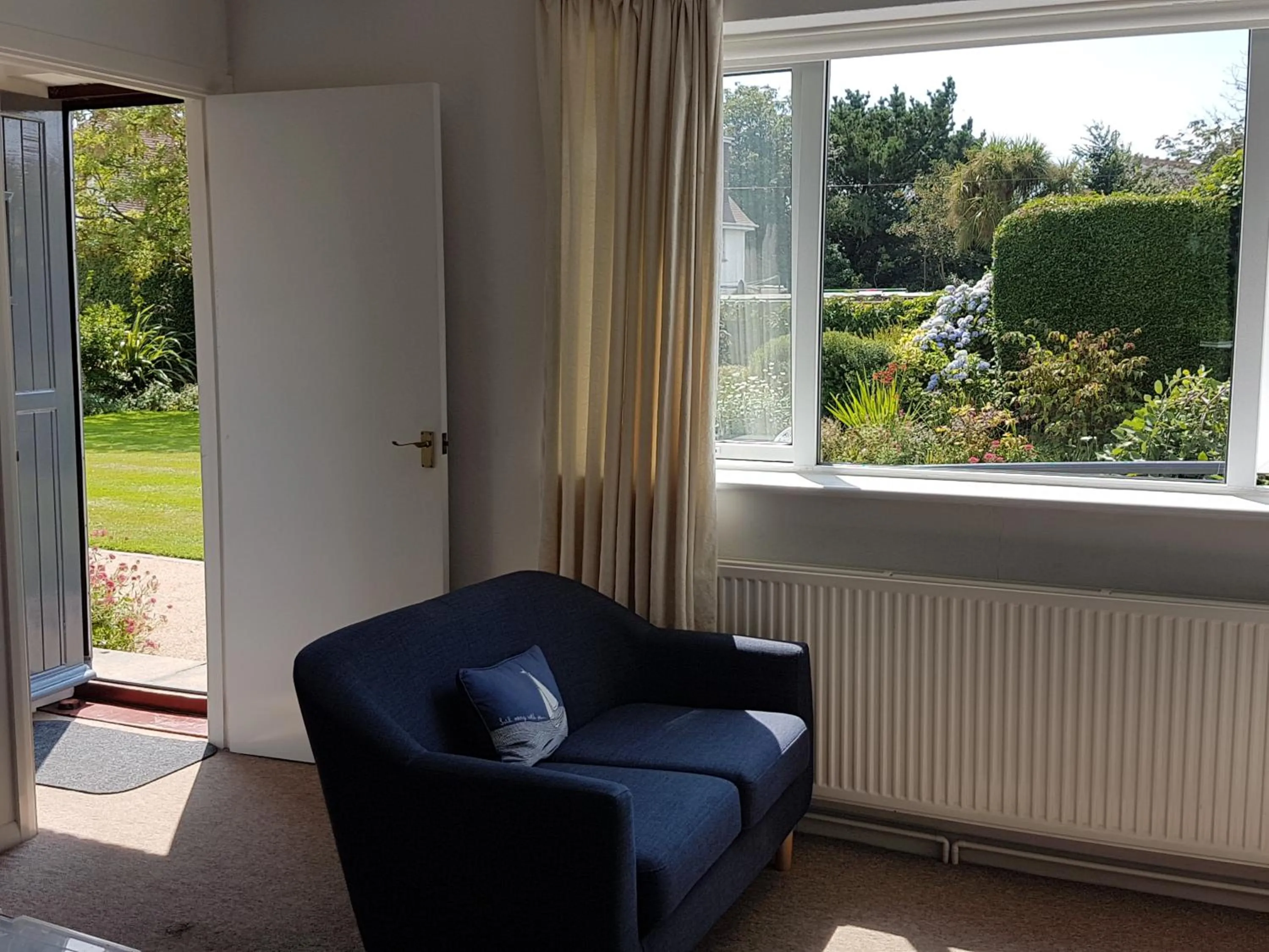 Garden view in The Coast Yard B & B and Garden Chalets