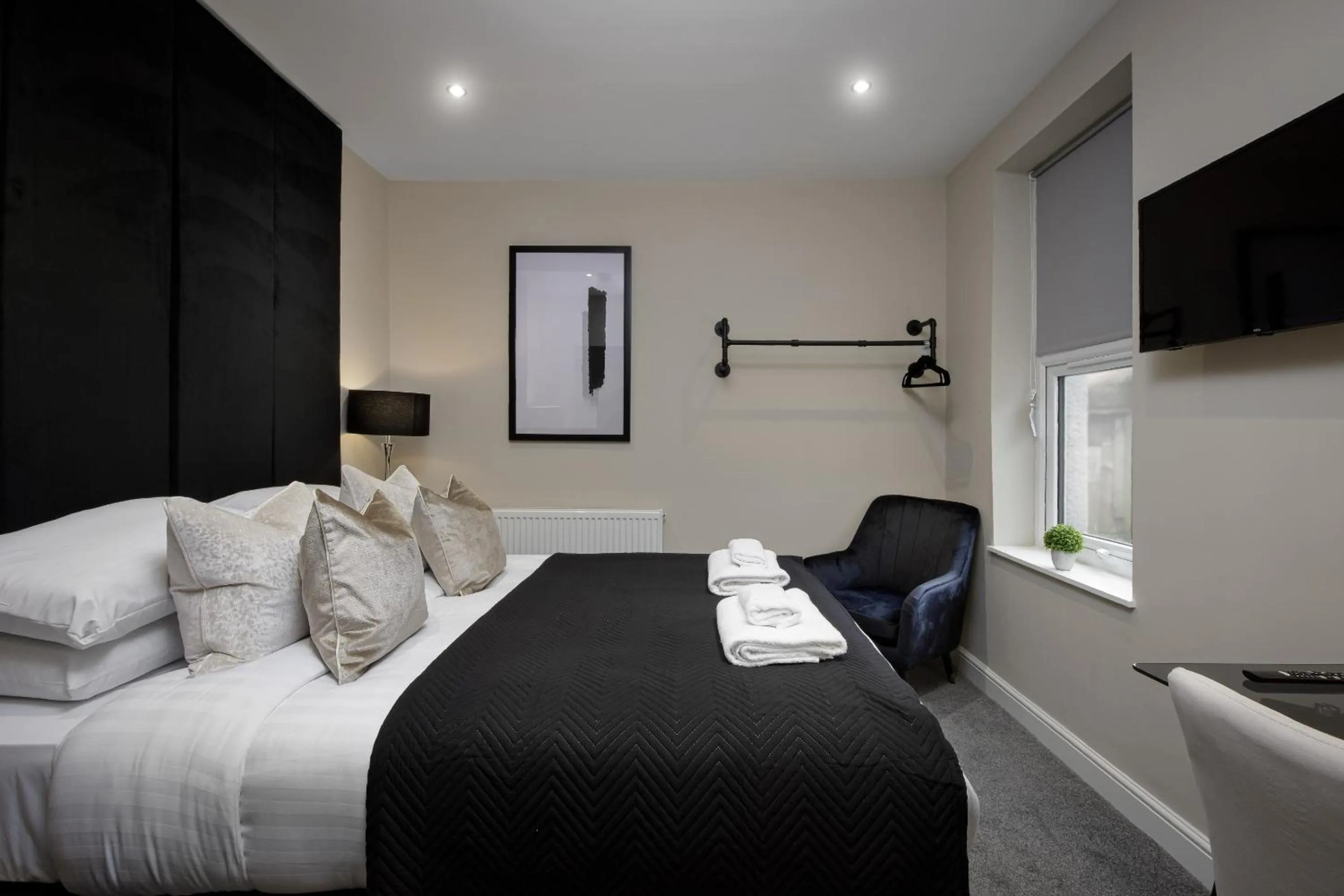 Bedroom, Bed in The Blackpool Beach Boutique Apartments