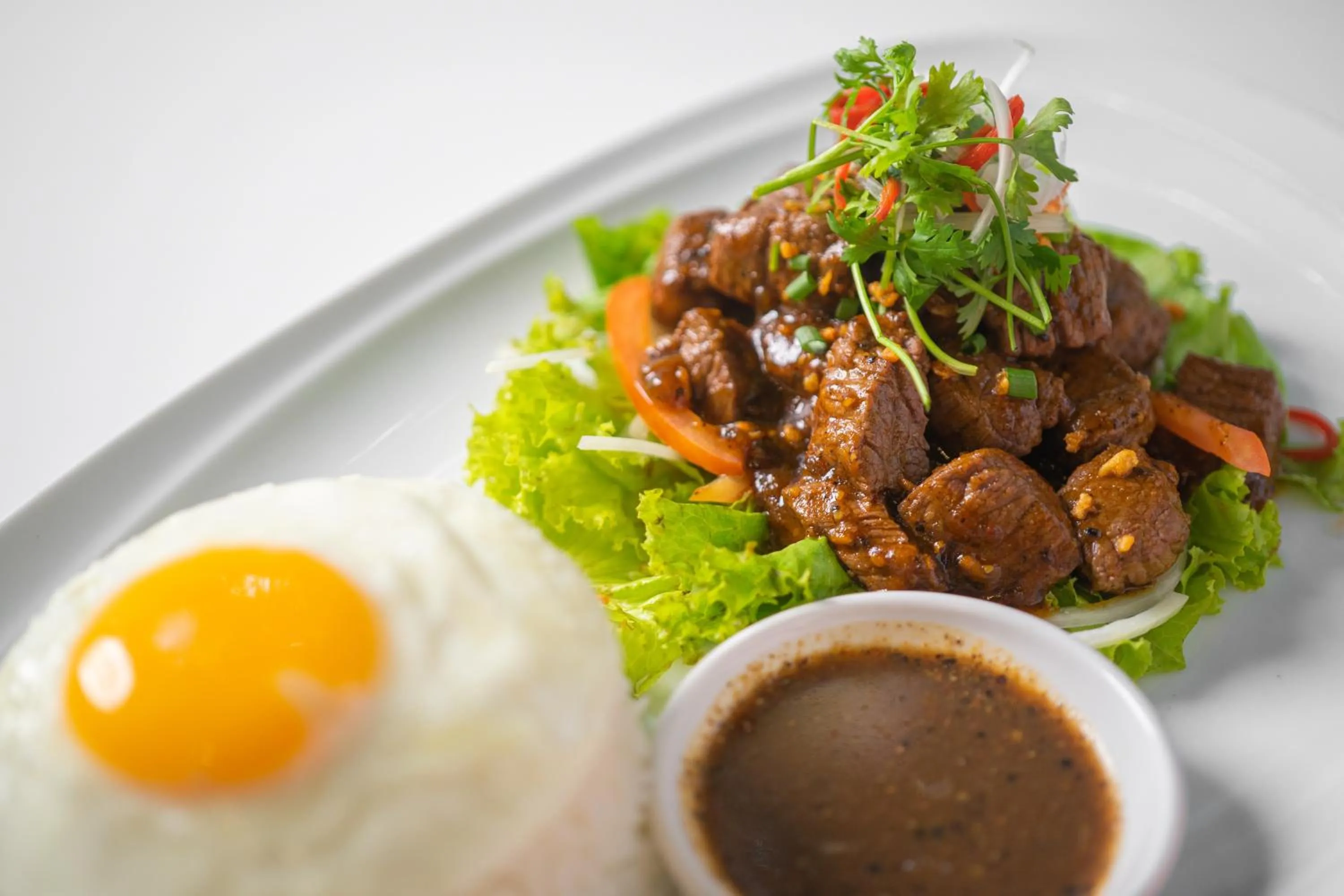 Food and drinks in Palace Gate Hotel & Residence by EHM