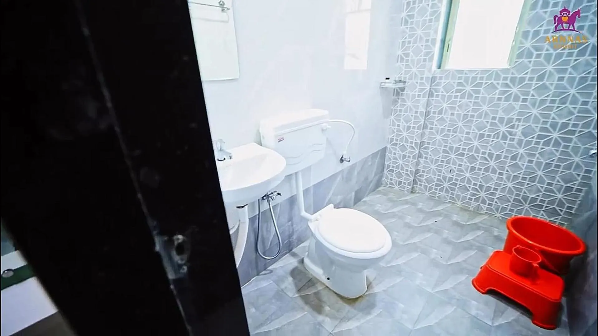 Shower in Arnnas Resort Diveagar