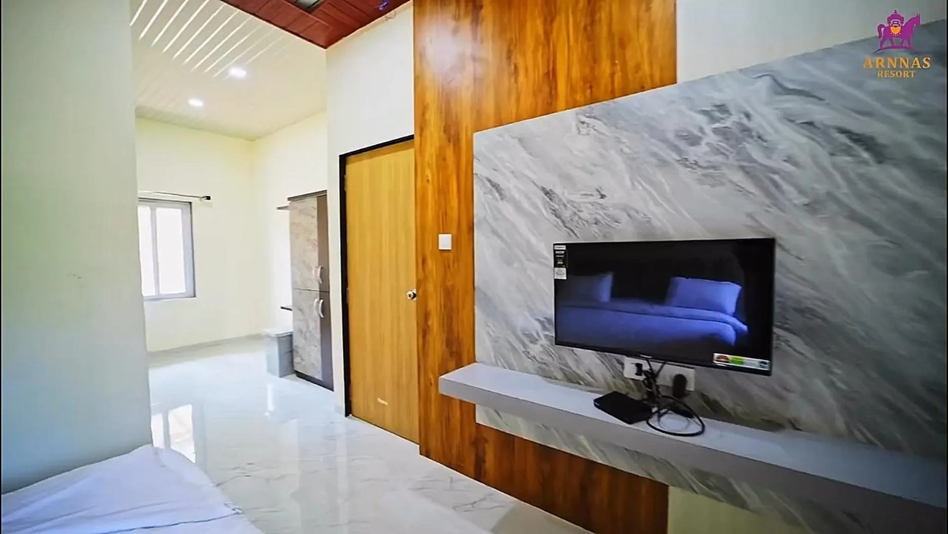 Bed in Arnnas Resort Diveagar