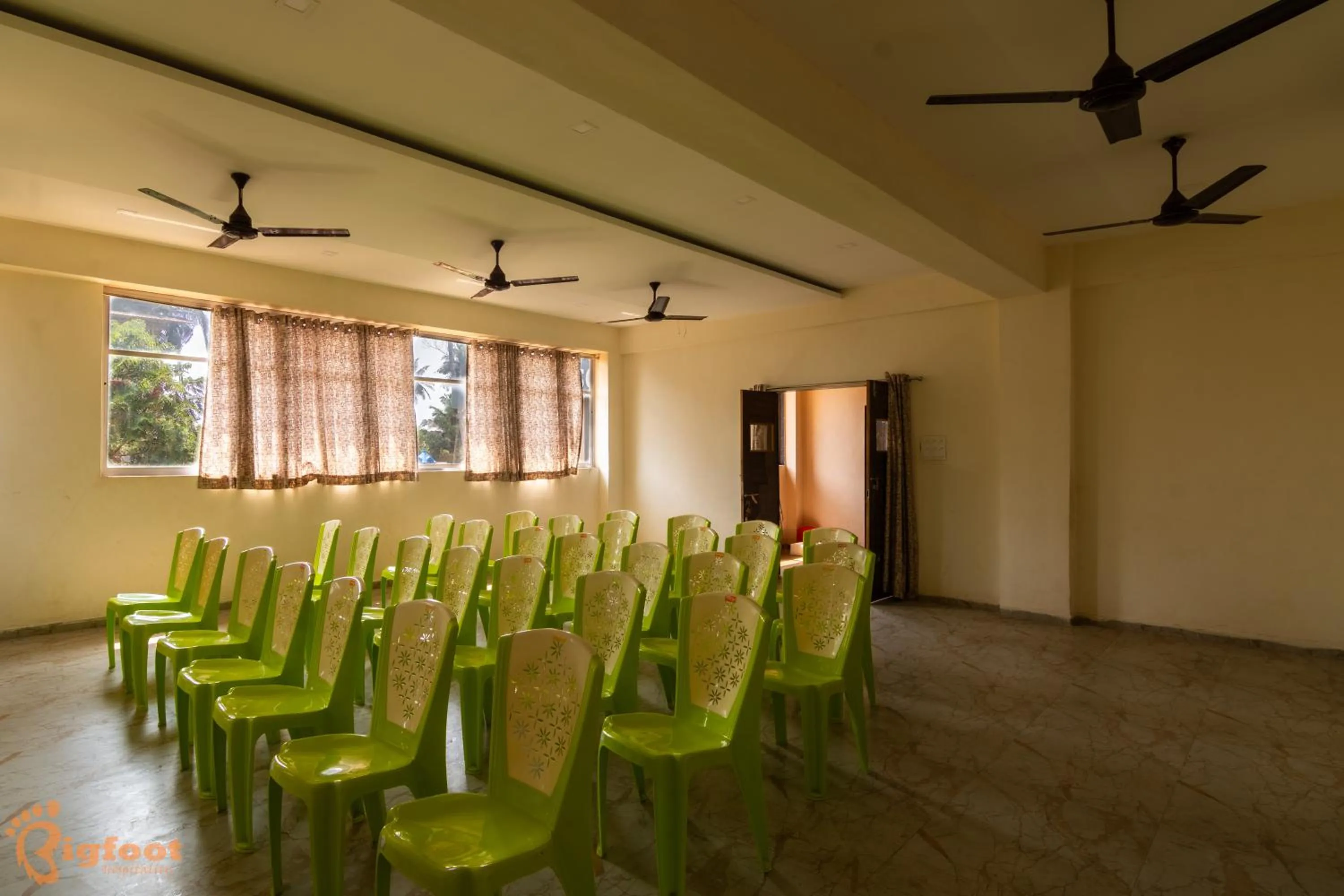 Arnnas Resort Diveagar