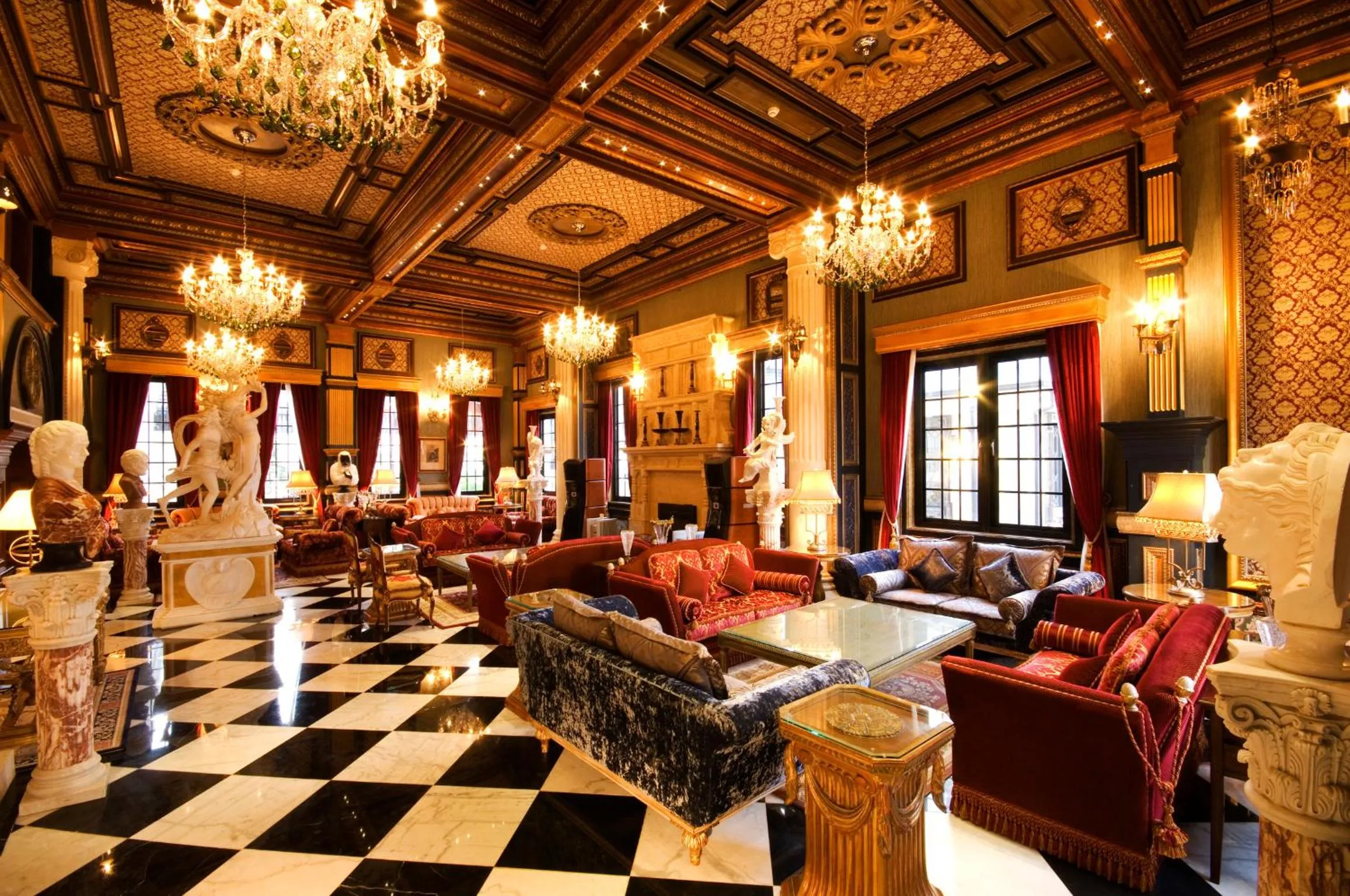 Lobby or reception in The Old England Manor