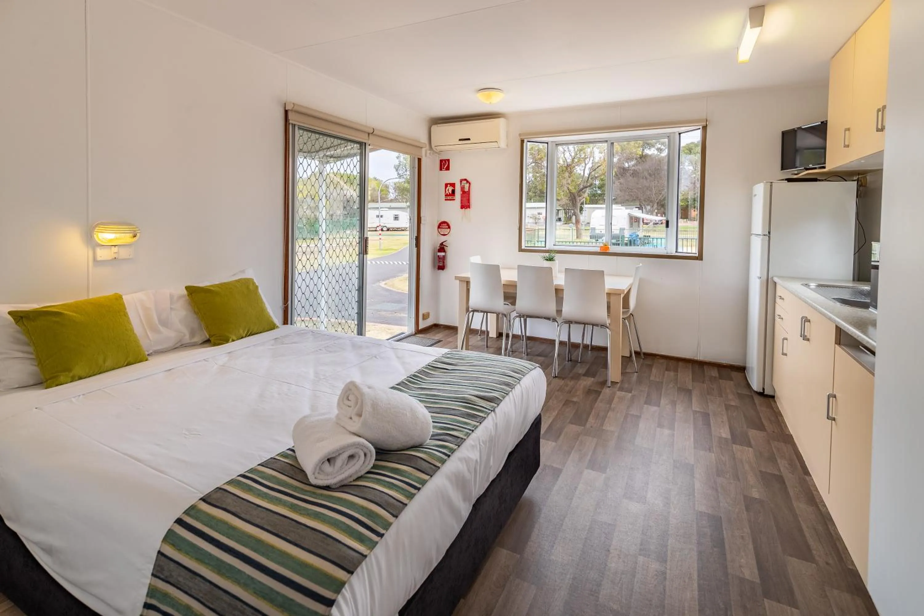 Photo of the whole room, Bed in NRMA Broulee Holiday park