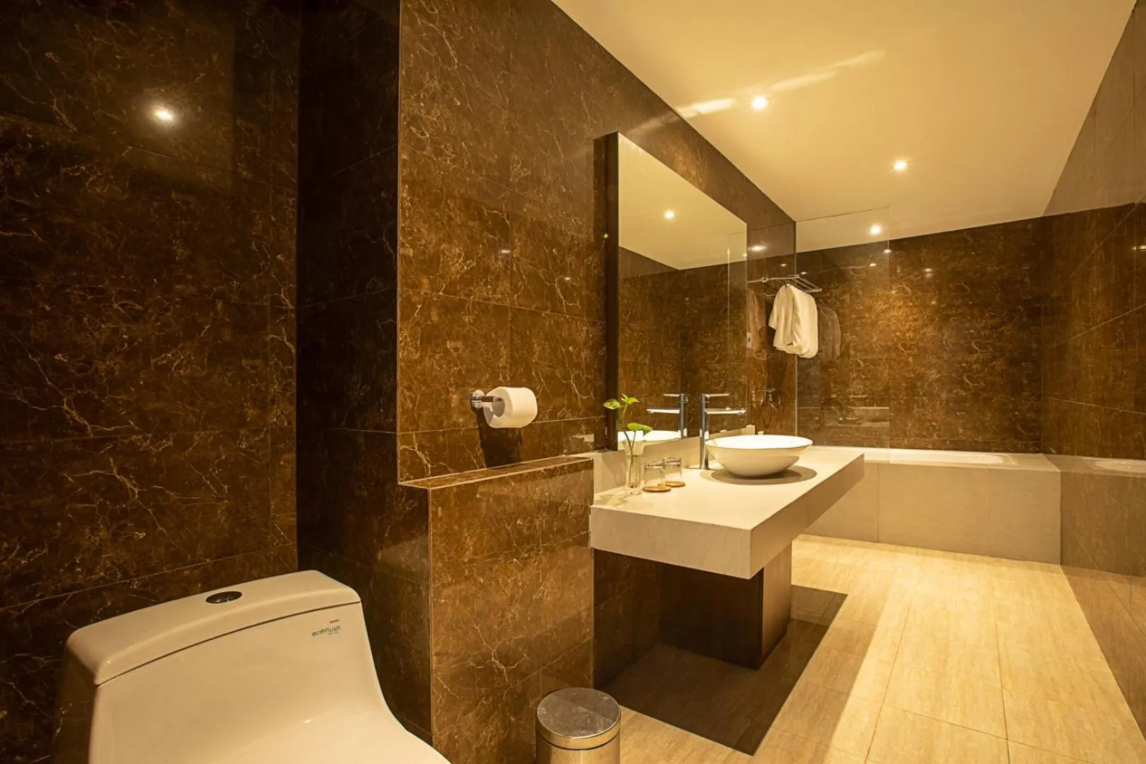 Bathroom in Wiltop Hotel Jambi