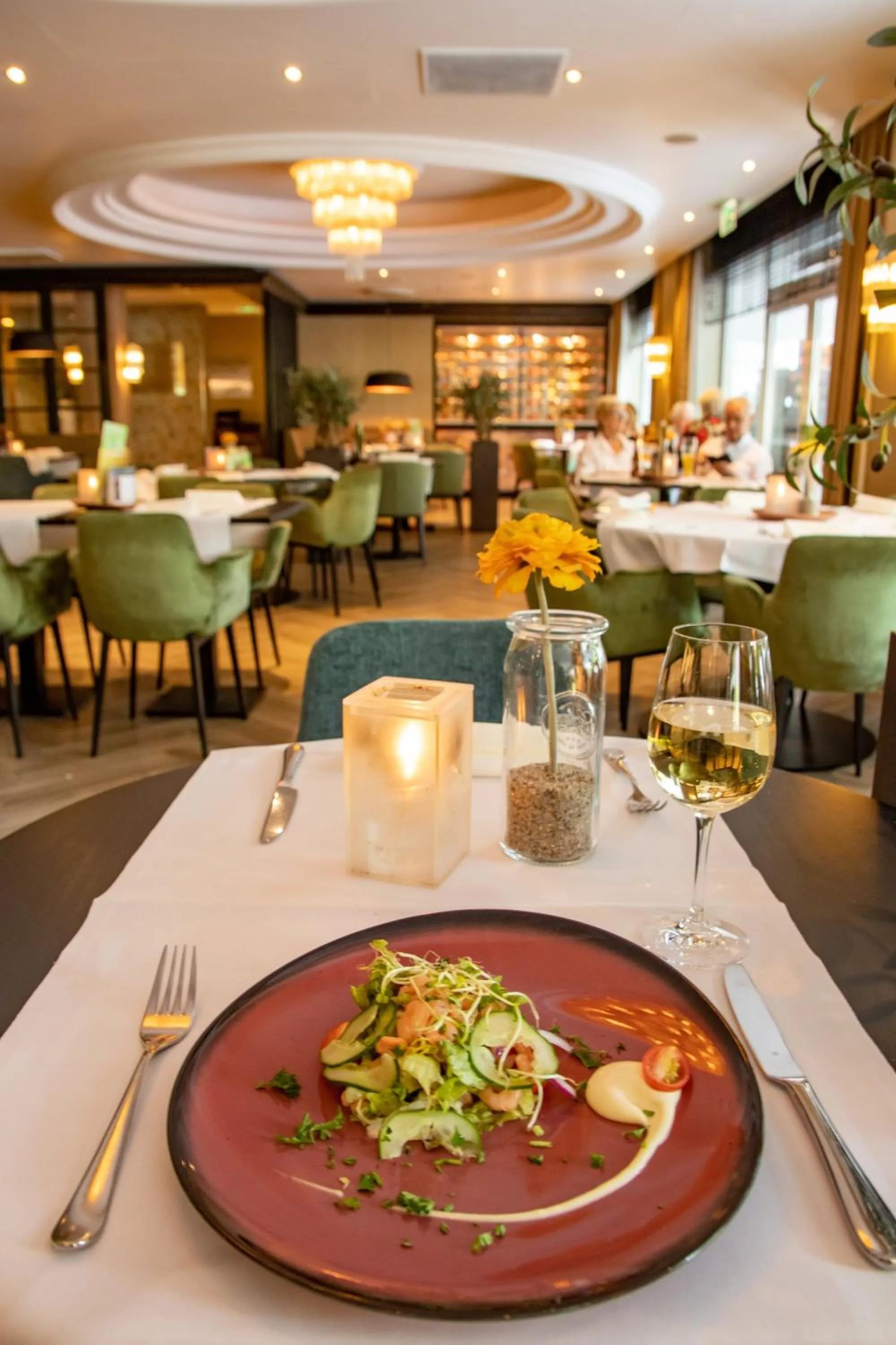 Food and drinks in Van der Valk Hotel 's-Hertogenbosch – Vught