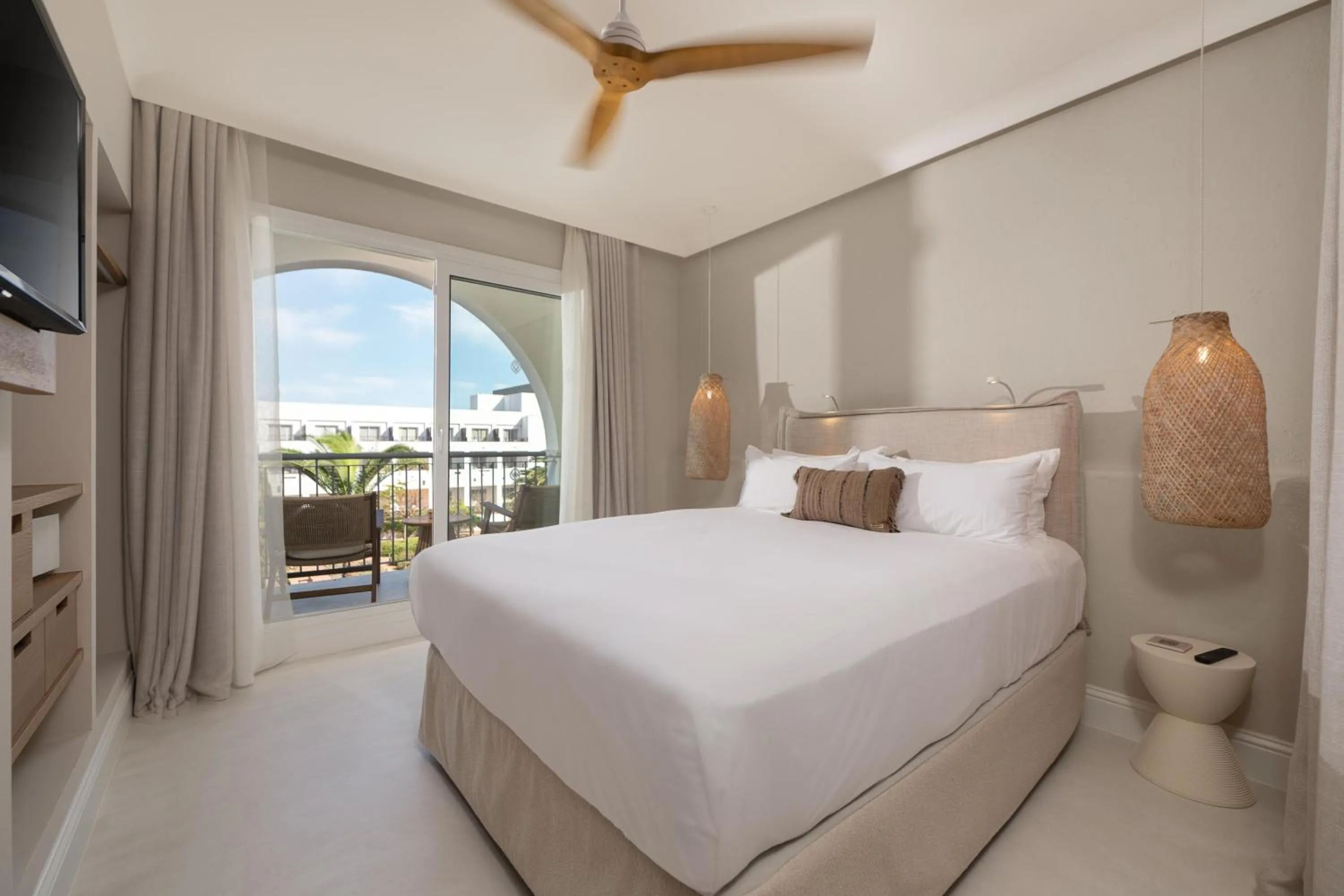 Photo of the whole room, Bed in DAIA Slow Beach Hotel Conil - Adults Only Recommended