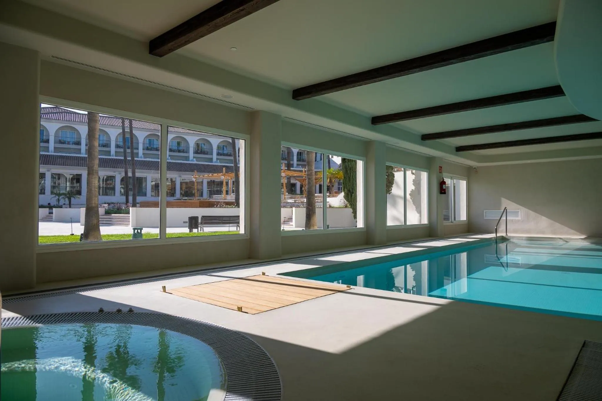 Swimming pool in DAIA Slow Beach Hotel Conil - Adults Only Recommended