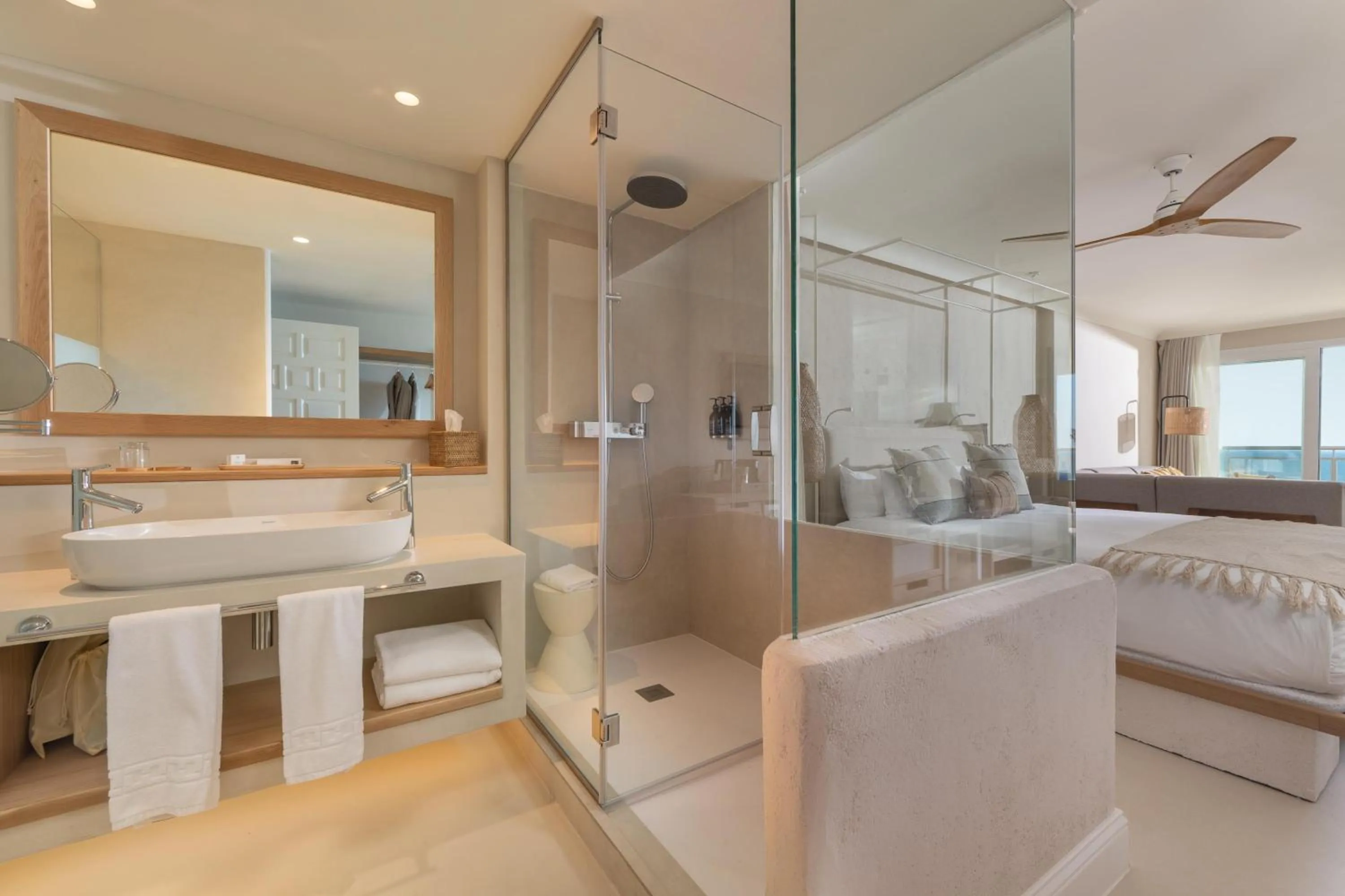 Bathroom in DAIA Slow Beach Hotel Conil - Adults Only Recommended