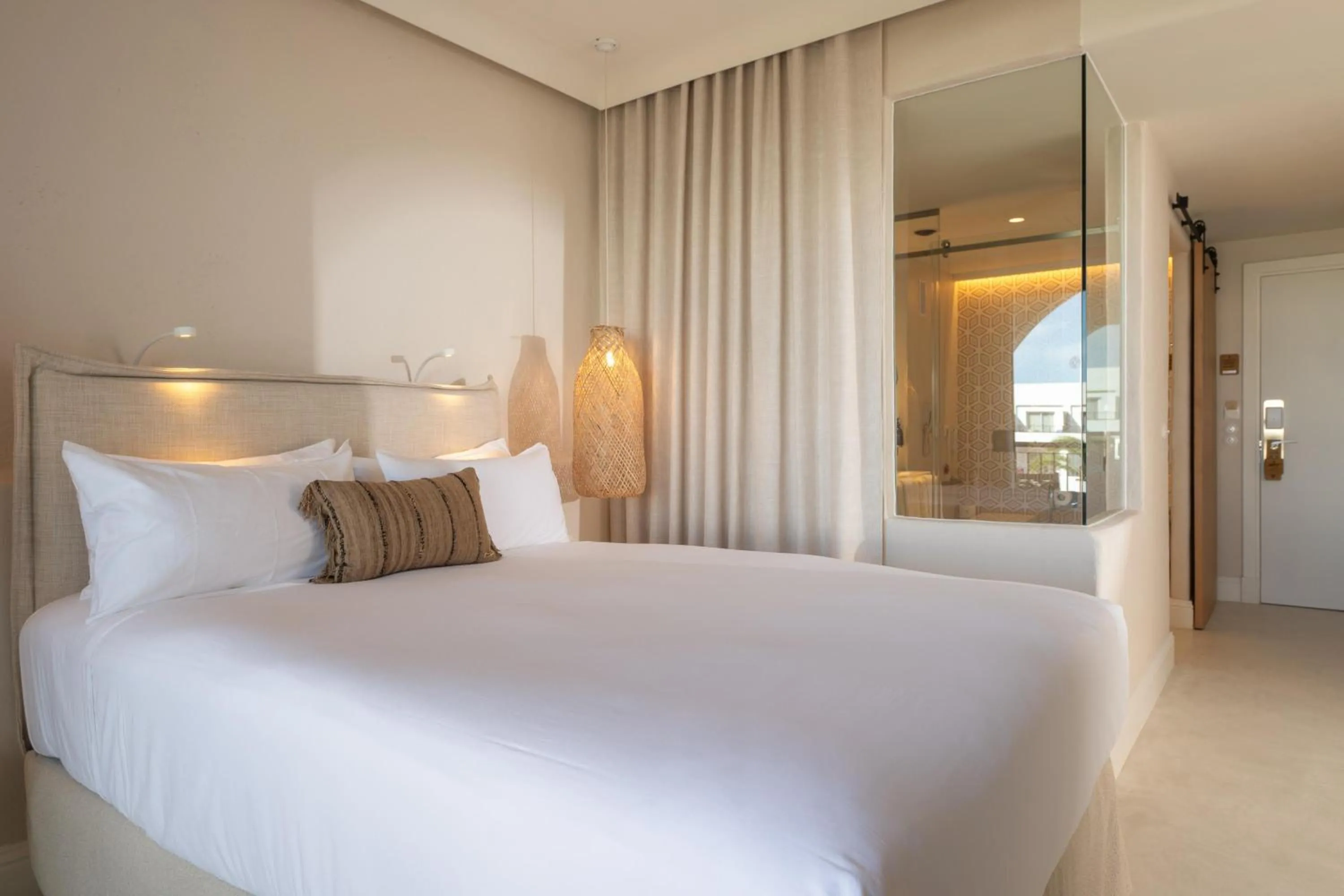 Photo of the whole room, Bed in DAIA Slow Beach Hotel Conil - Adults Only Recommended