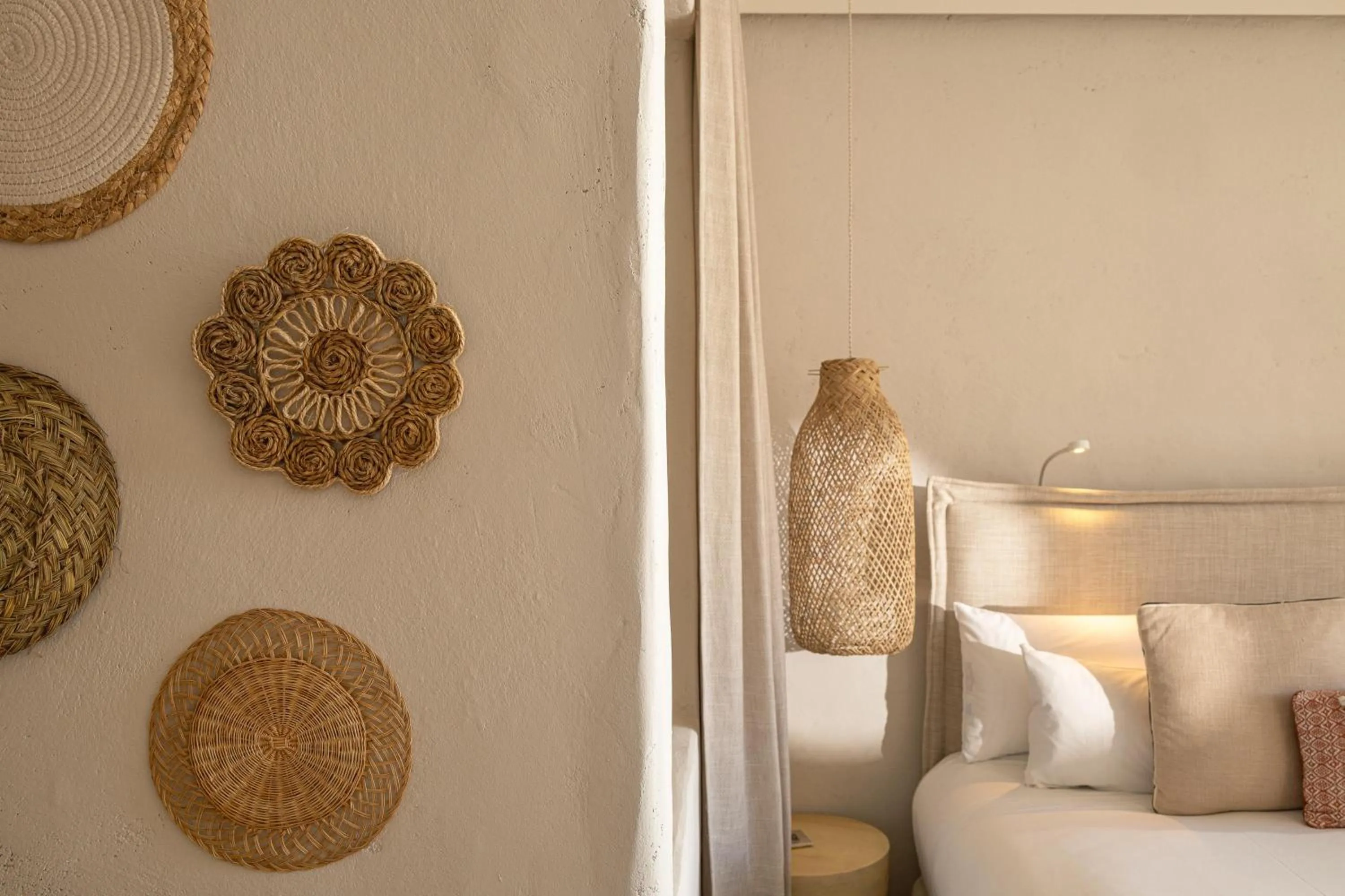 Bathroom, Bed in DAIA Slow Beach Hotel Conil - Adults Only Recommended