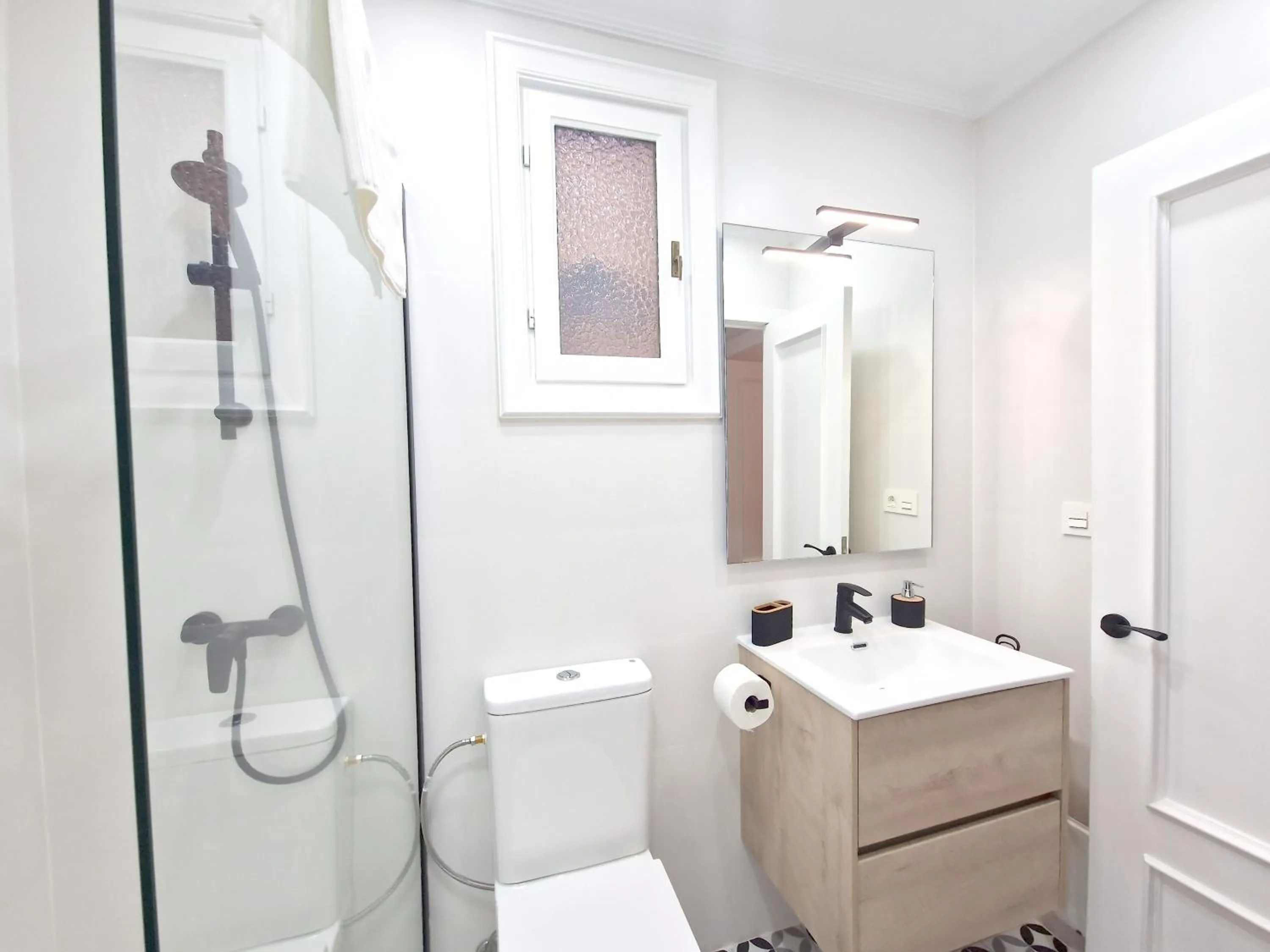 Bathroom in Confort y buena ubicación - Bilbao centro