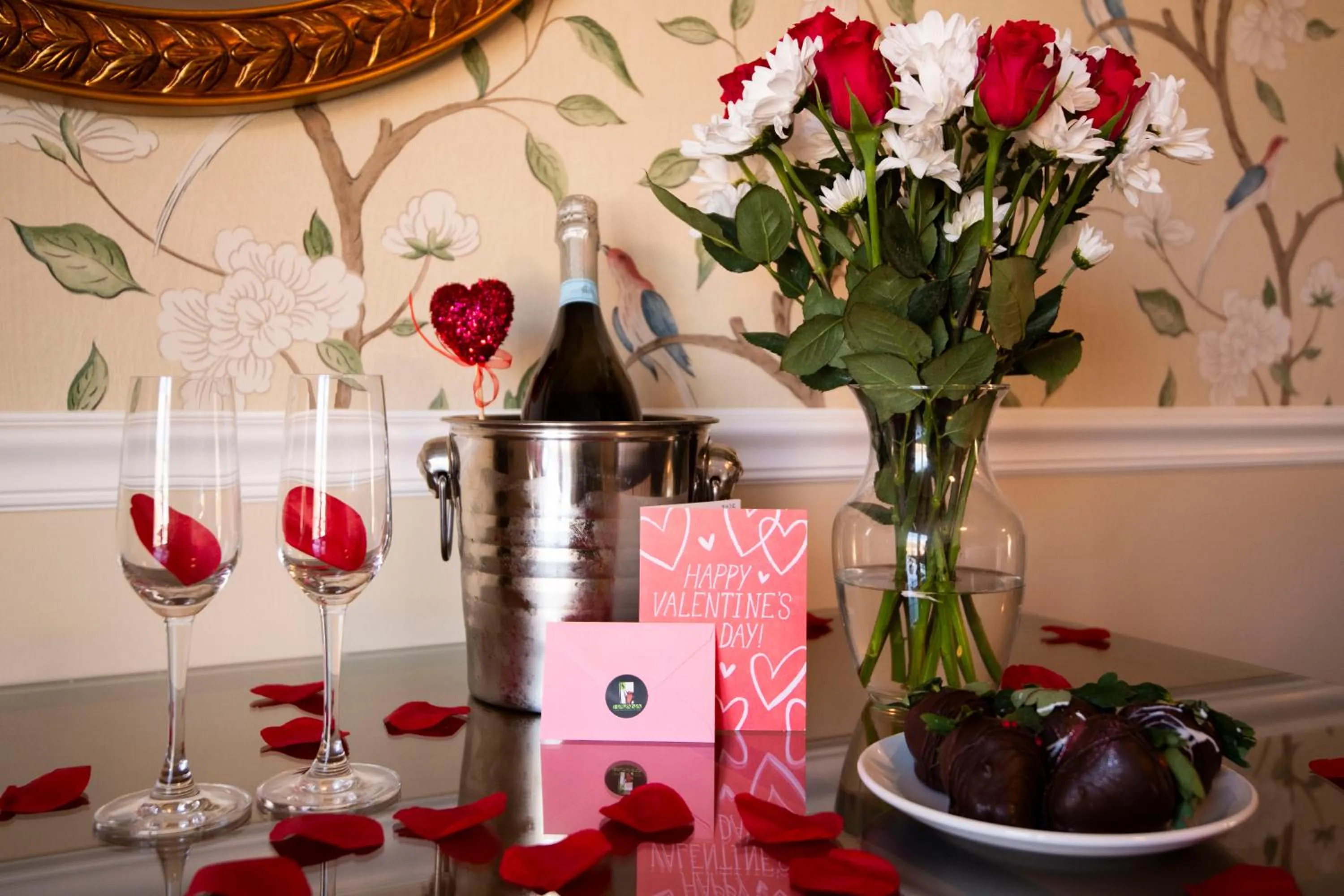 Bedroom in The Pathmaker Hotel