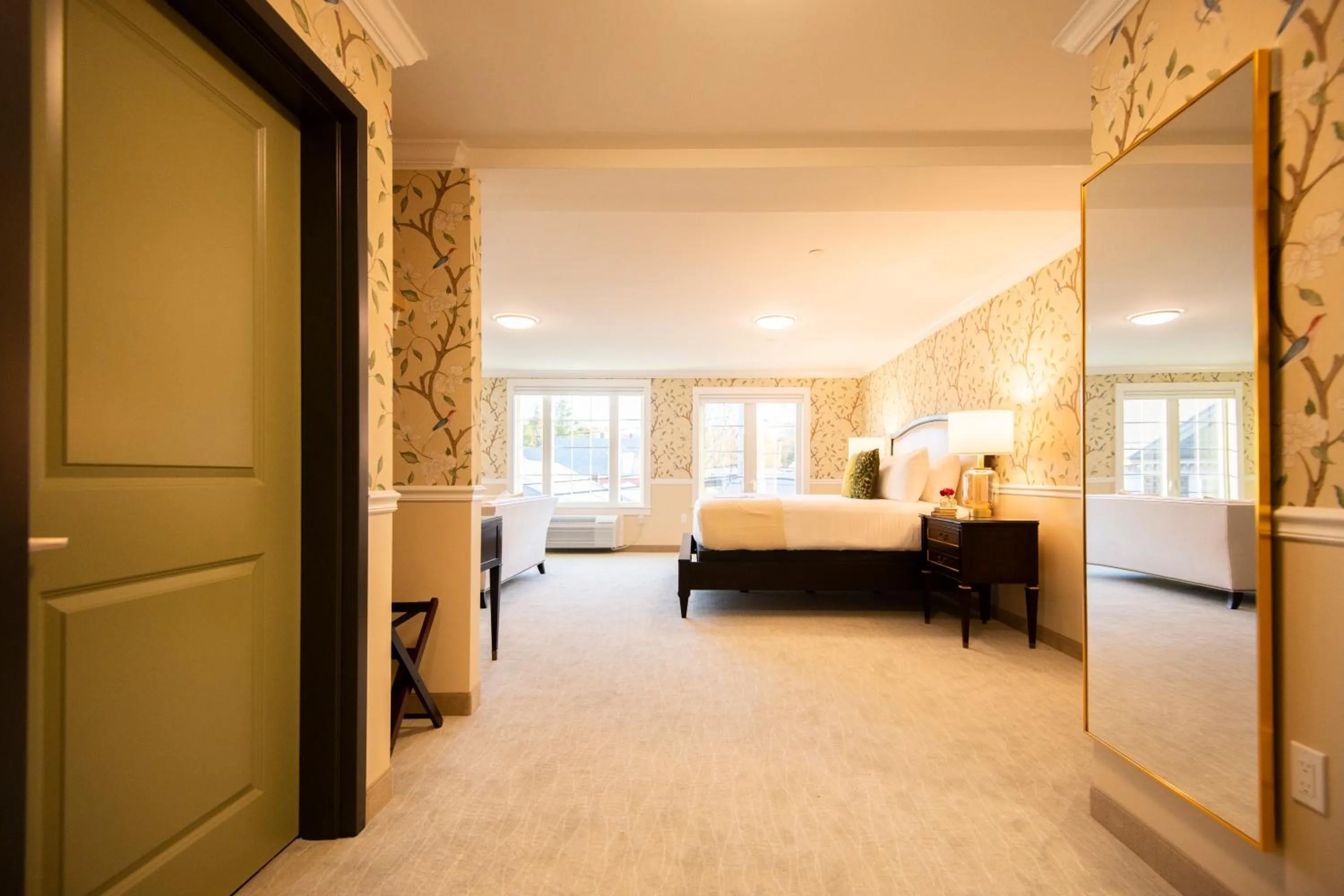 Bed in The Pathmaker Hotel