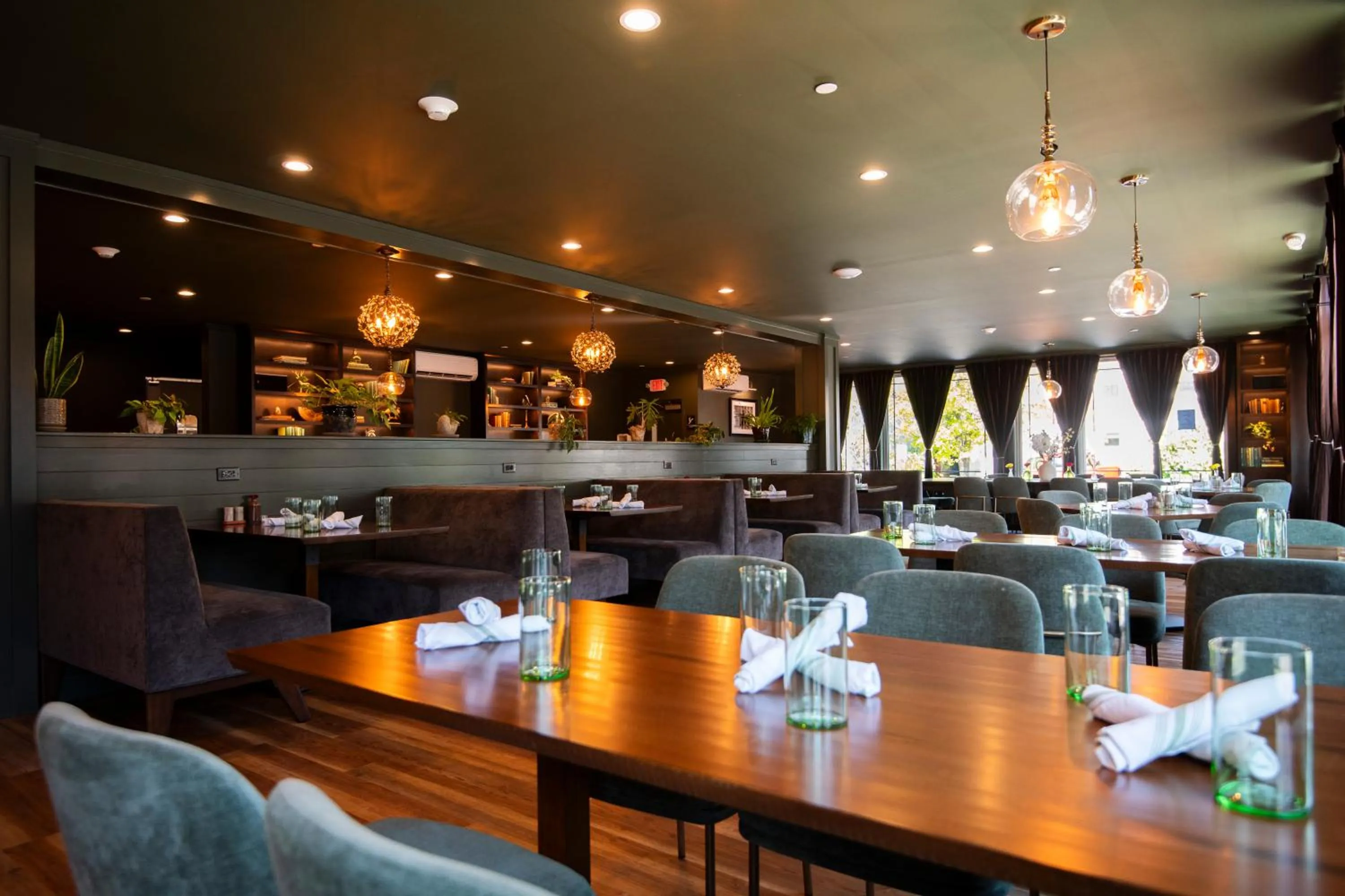 Restaurant/places to eat in The Pathmaker Hotel