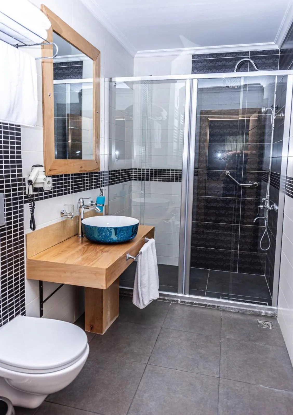 Shower in TOK EPİK HOTEL