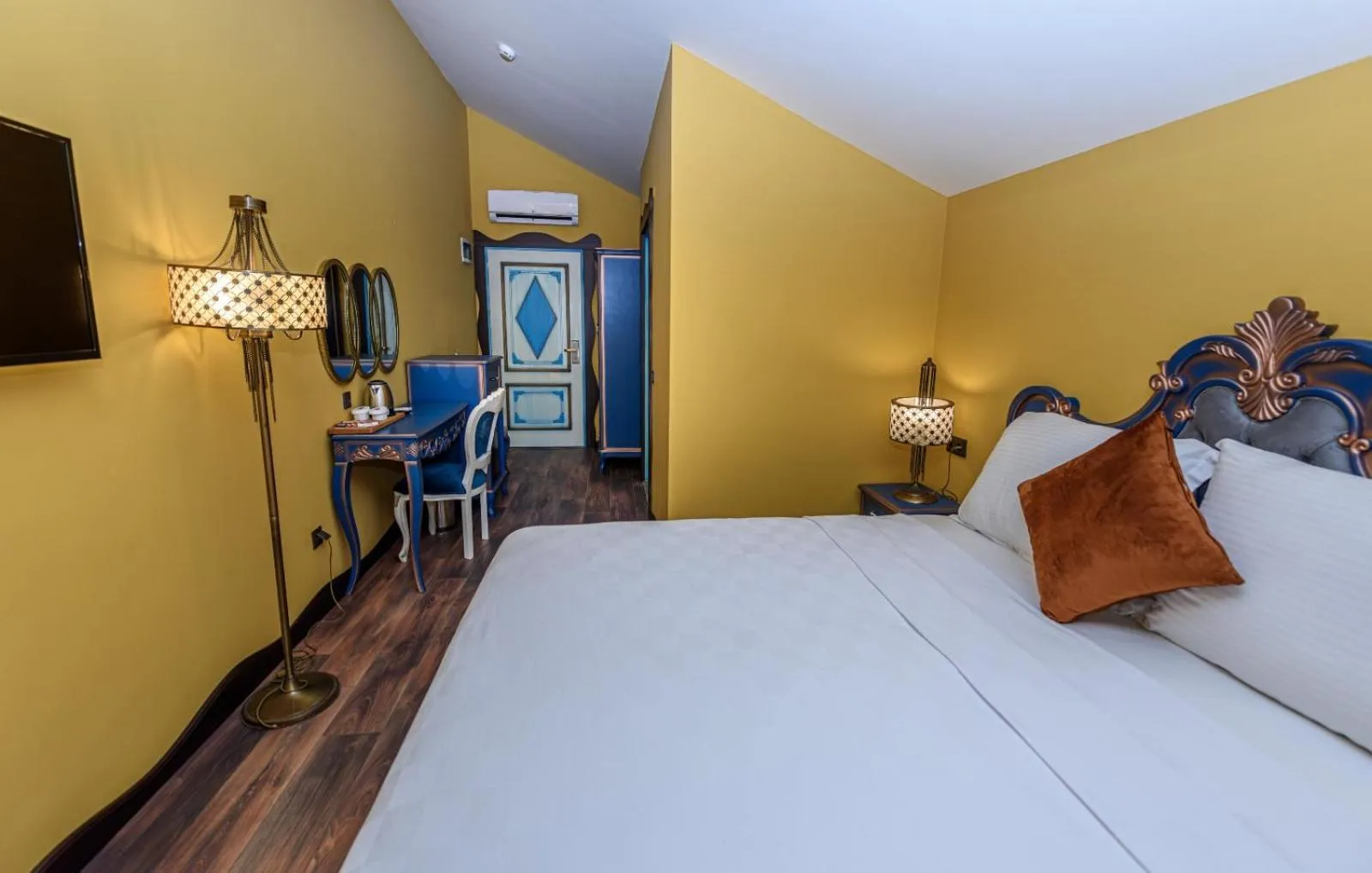 Bed in TOK EPİK HOTEL