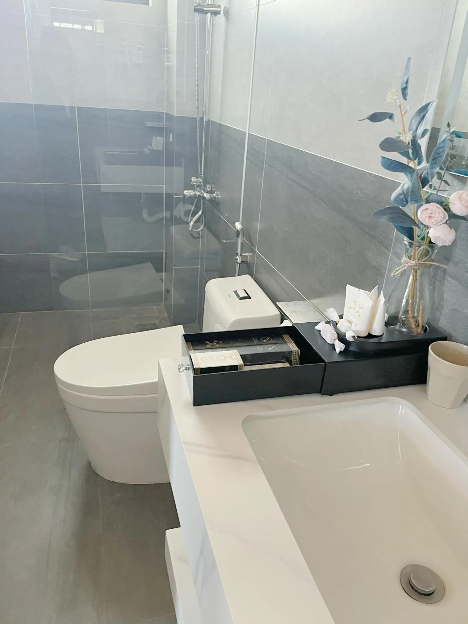 Bathroom in OLAGI HOTEL