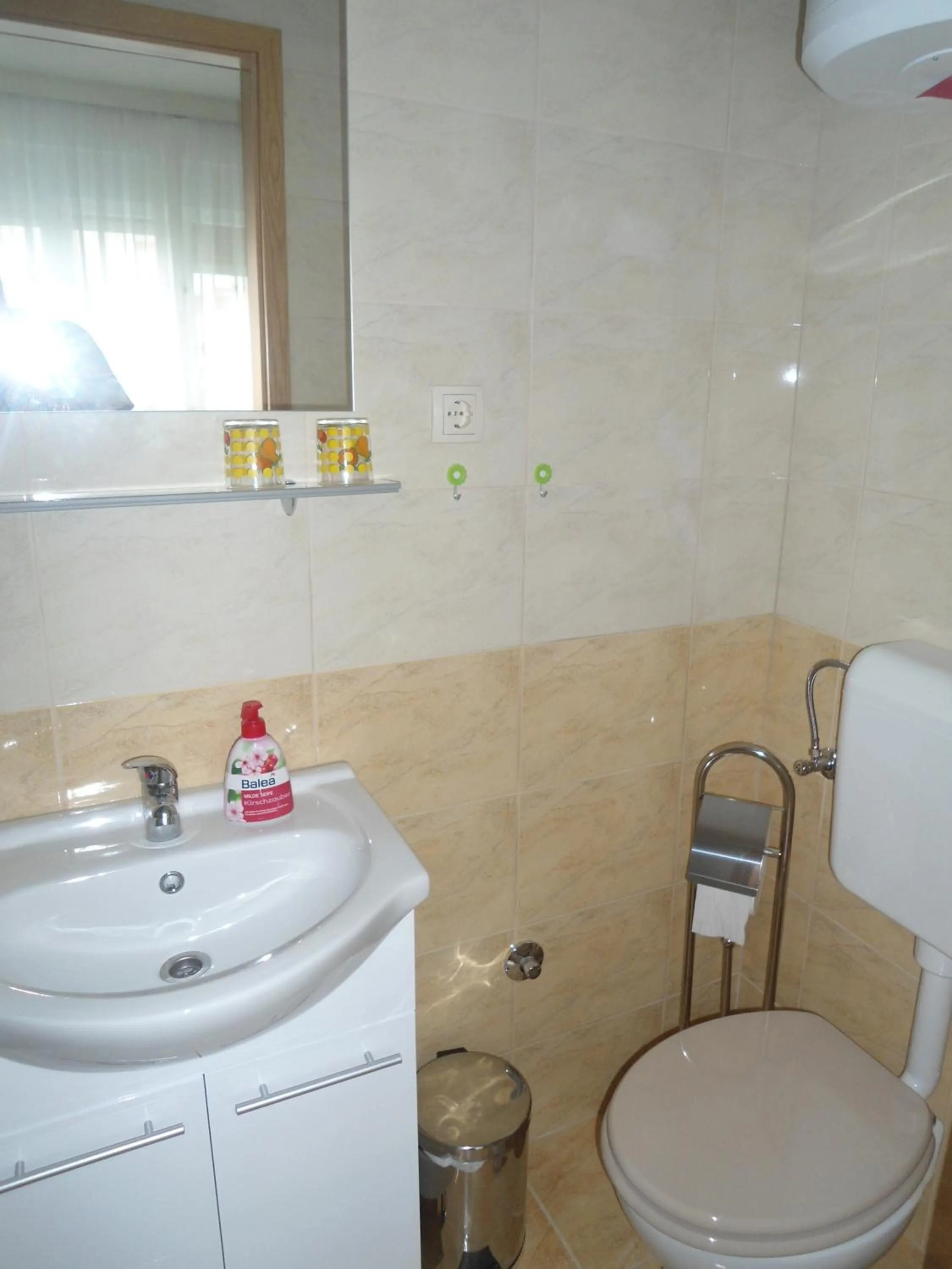 Bathroom in Rooms Alijev