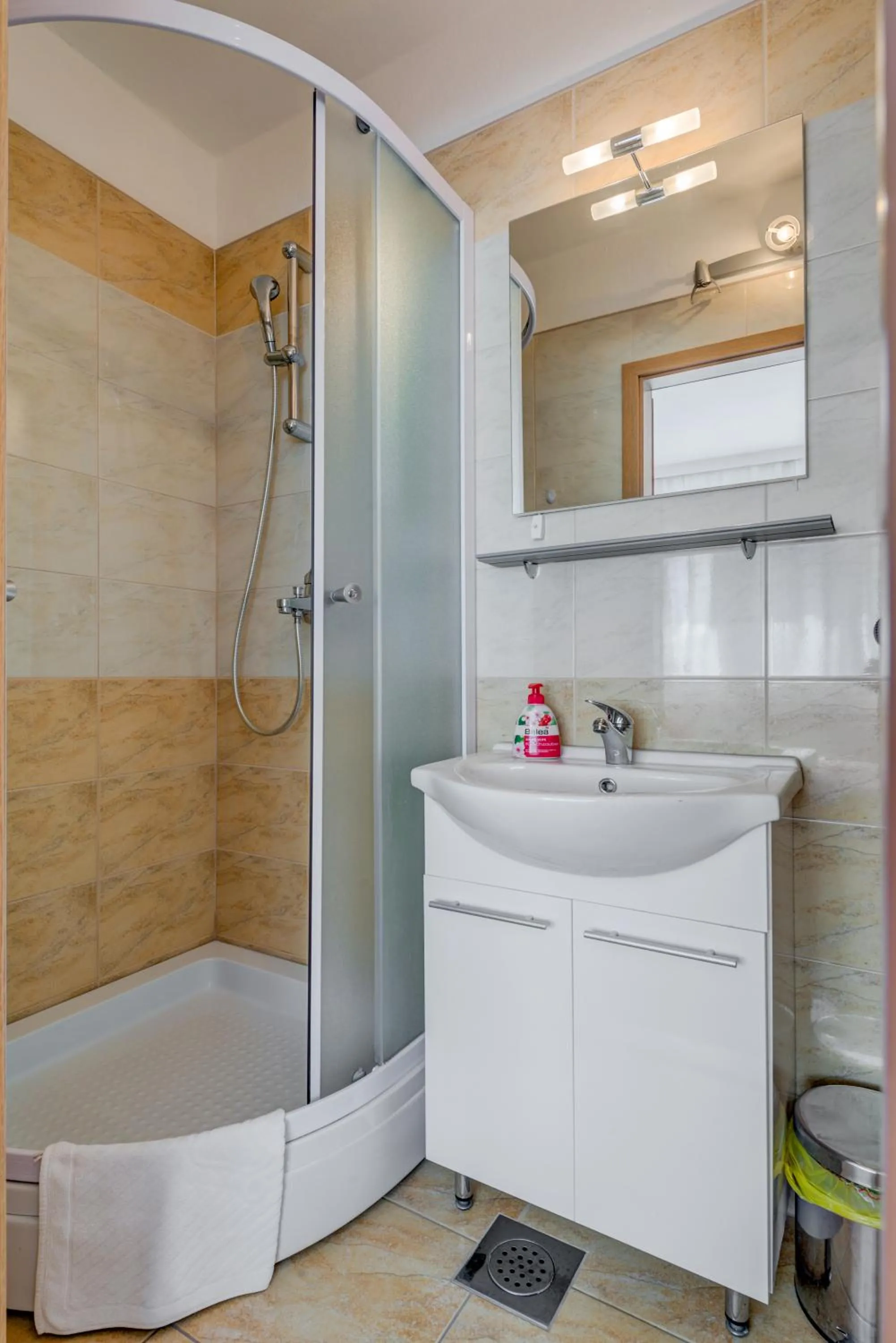 Bathroom in Rooms Alijev