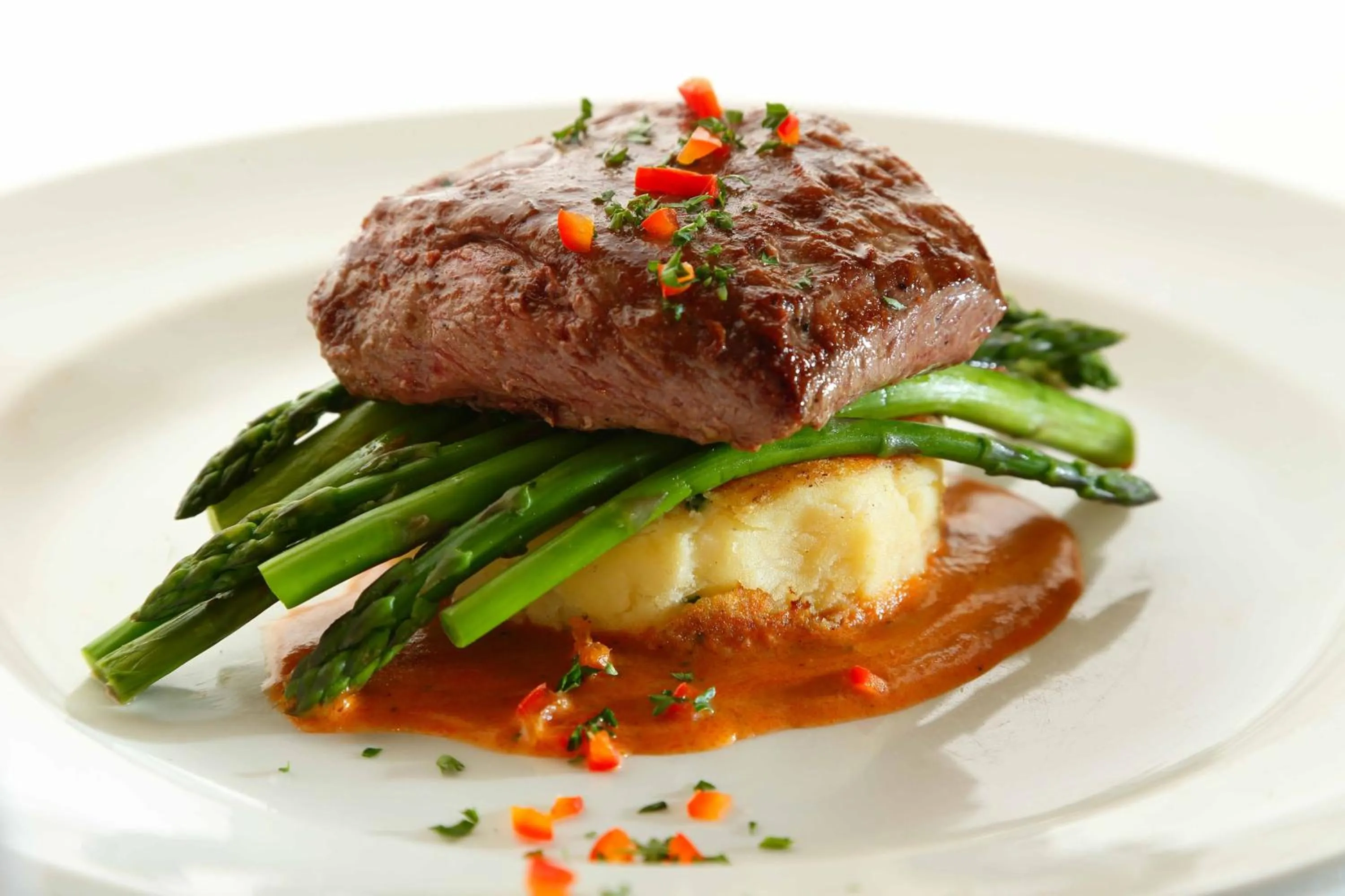 Restaurant/places to eat in Lake Duluti Lodge